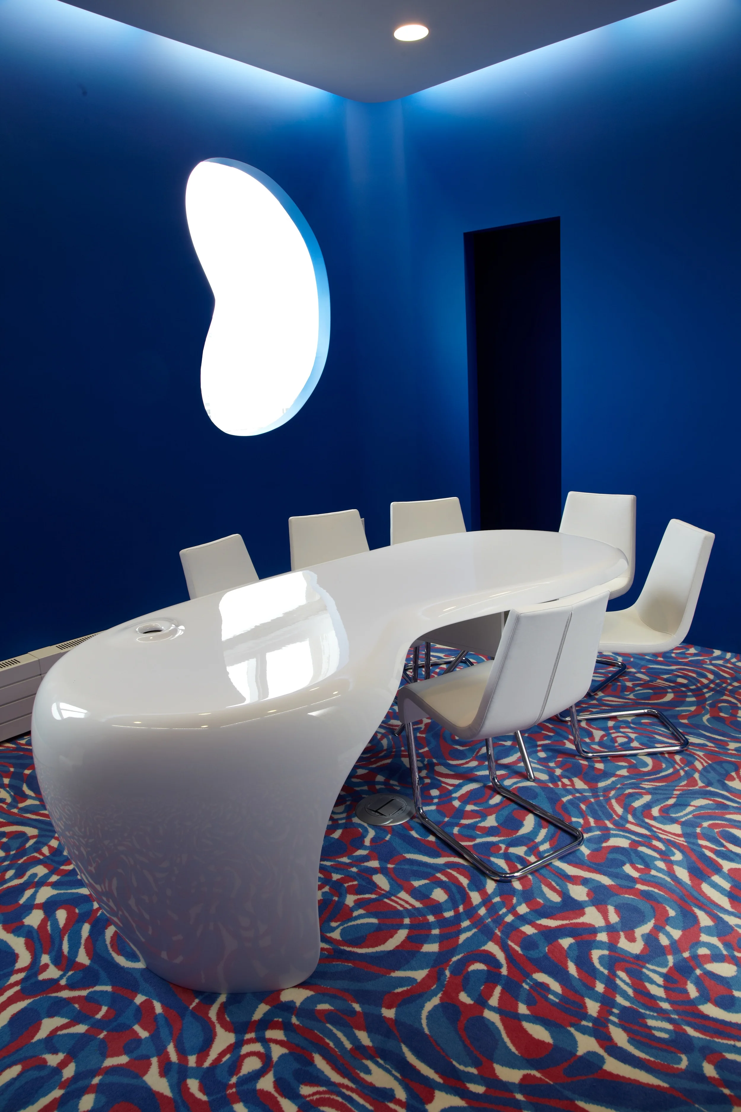 blueroom1.jpg