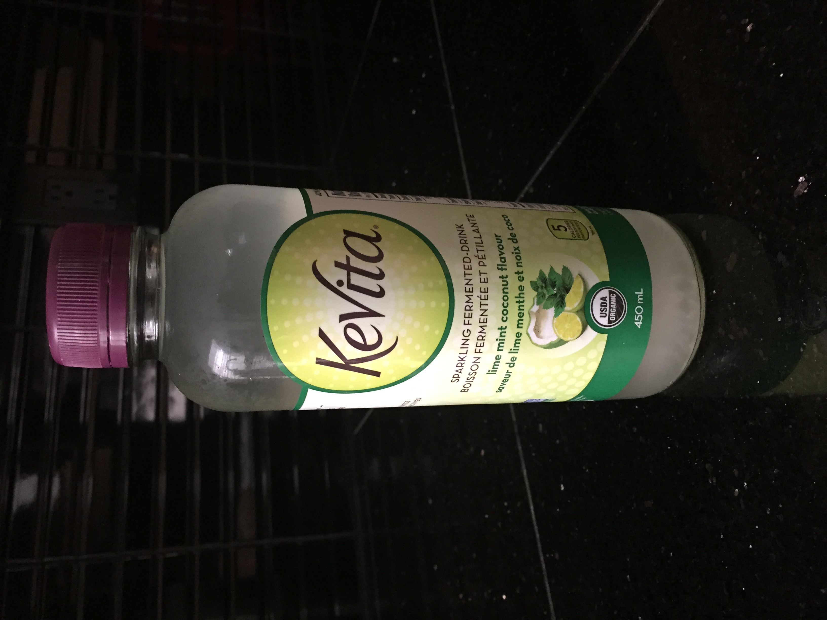 Kevita , my fav water kefir finally arrived in Canada. I've been enjoying this drink daily during the last few weeks to support my immune system and digestion. 