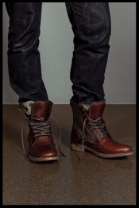 Simple, but aesthetically pleasing. Keep things brown or black.