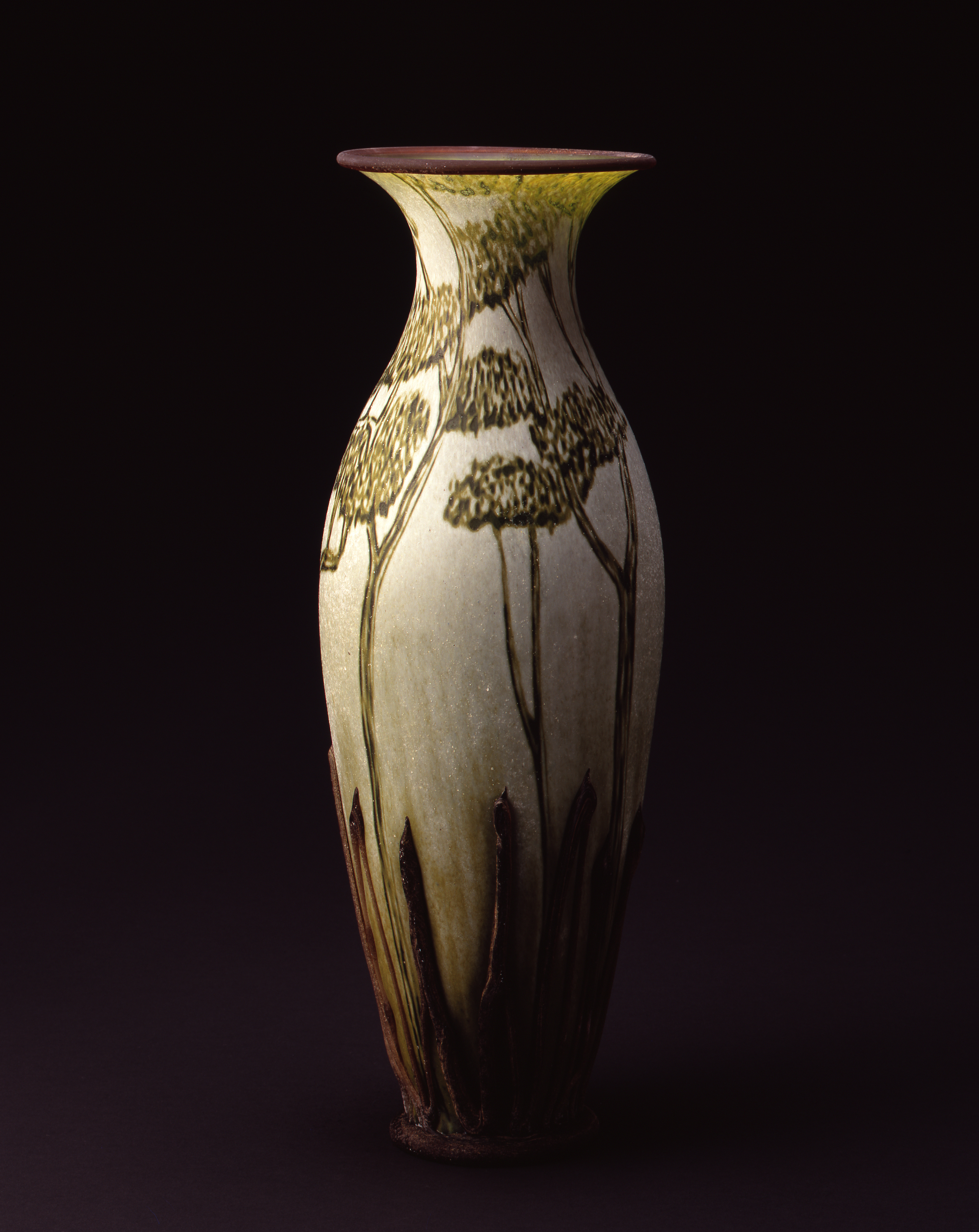  William Morris,&nbsp; Vase with Trees and Pods&nbsp; (2004, glass, 18 1/4 x 6 3/8 x 6 3/8&nbsp;inches), WM.26 