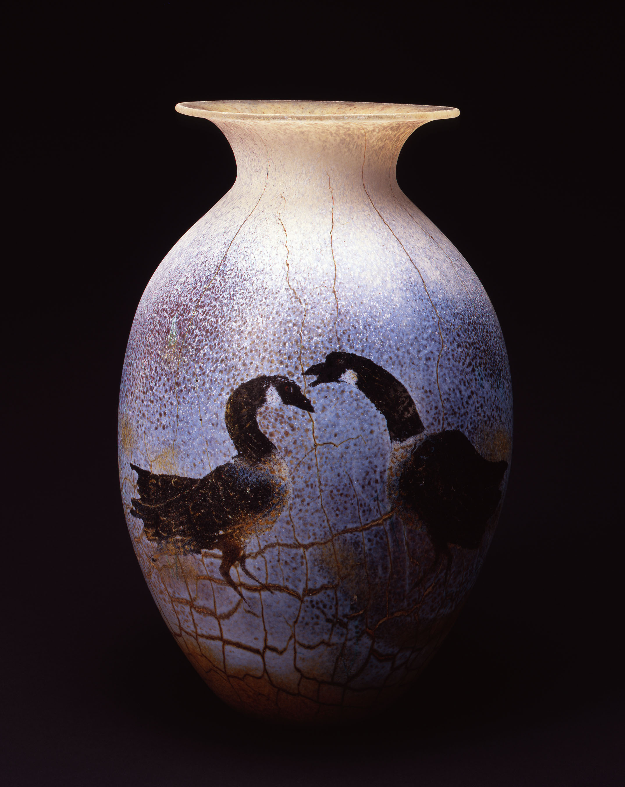  William Morris,  Vessel with Greater Canada Geese&nbsp; (2004, glass, 16 1/2 x 10 3/4 x 10 3/4 inches), WM.37 