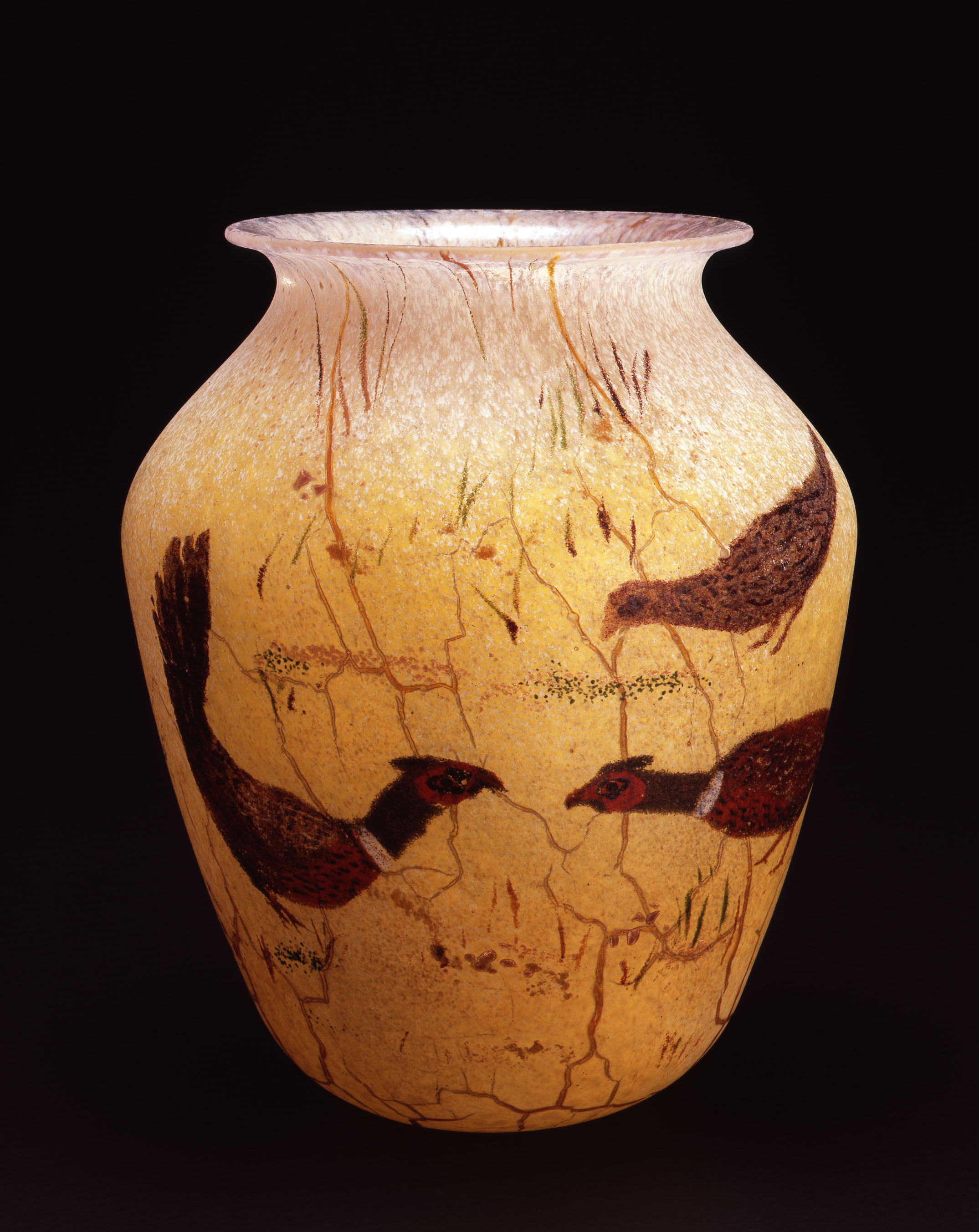 William Morris, Vessel with Ring-necked Pheasants (2004, glass, 12 3/4 x 9 1/2 x 9 1/2 inches), WM.36