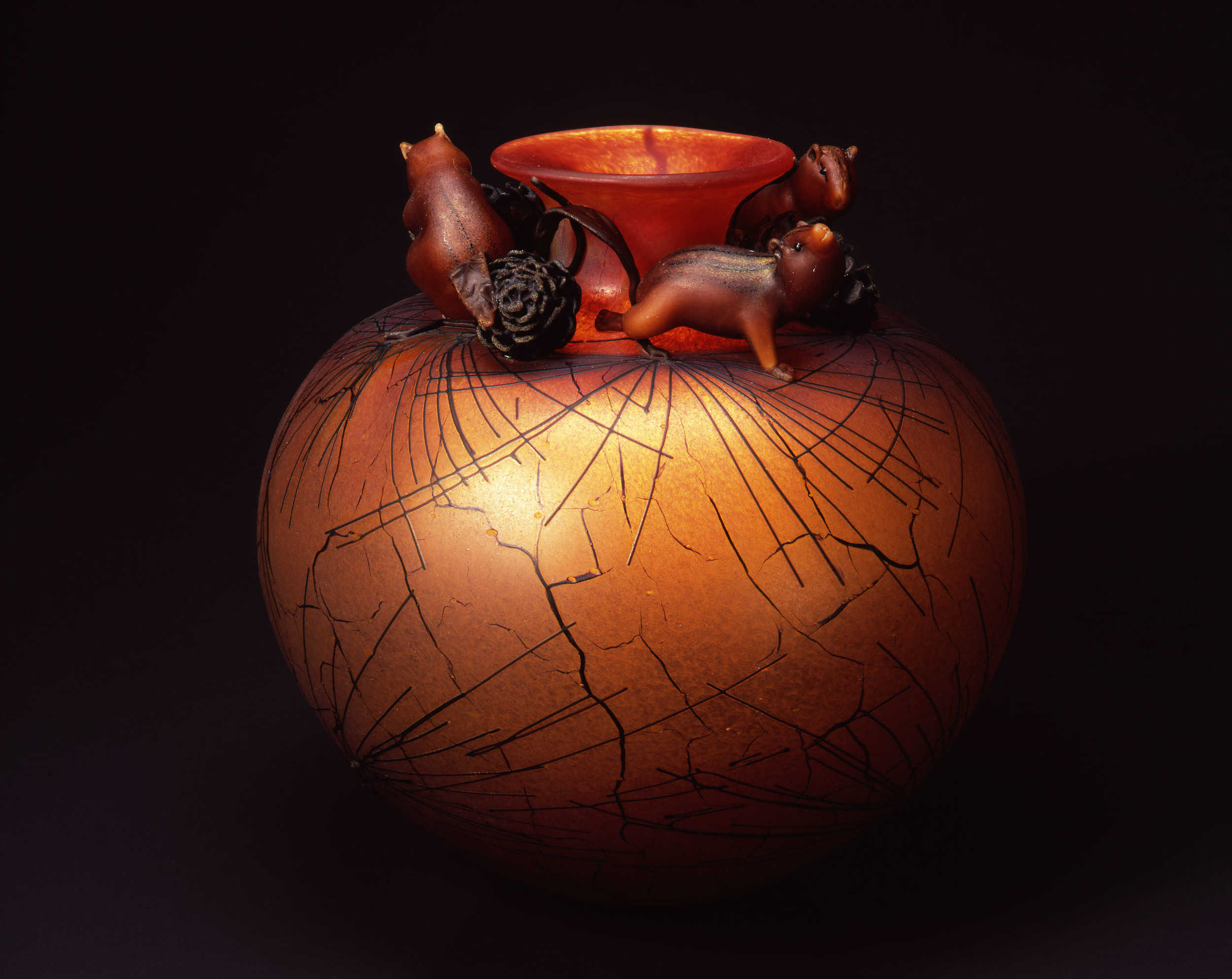  William Morris,  Globe Vessel with Ponderosa Pine Needles and Golden-mantled Ground Squirrels&nbsp; (2004, glass, 16 x 16 x 16 inches), WM.57 