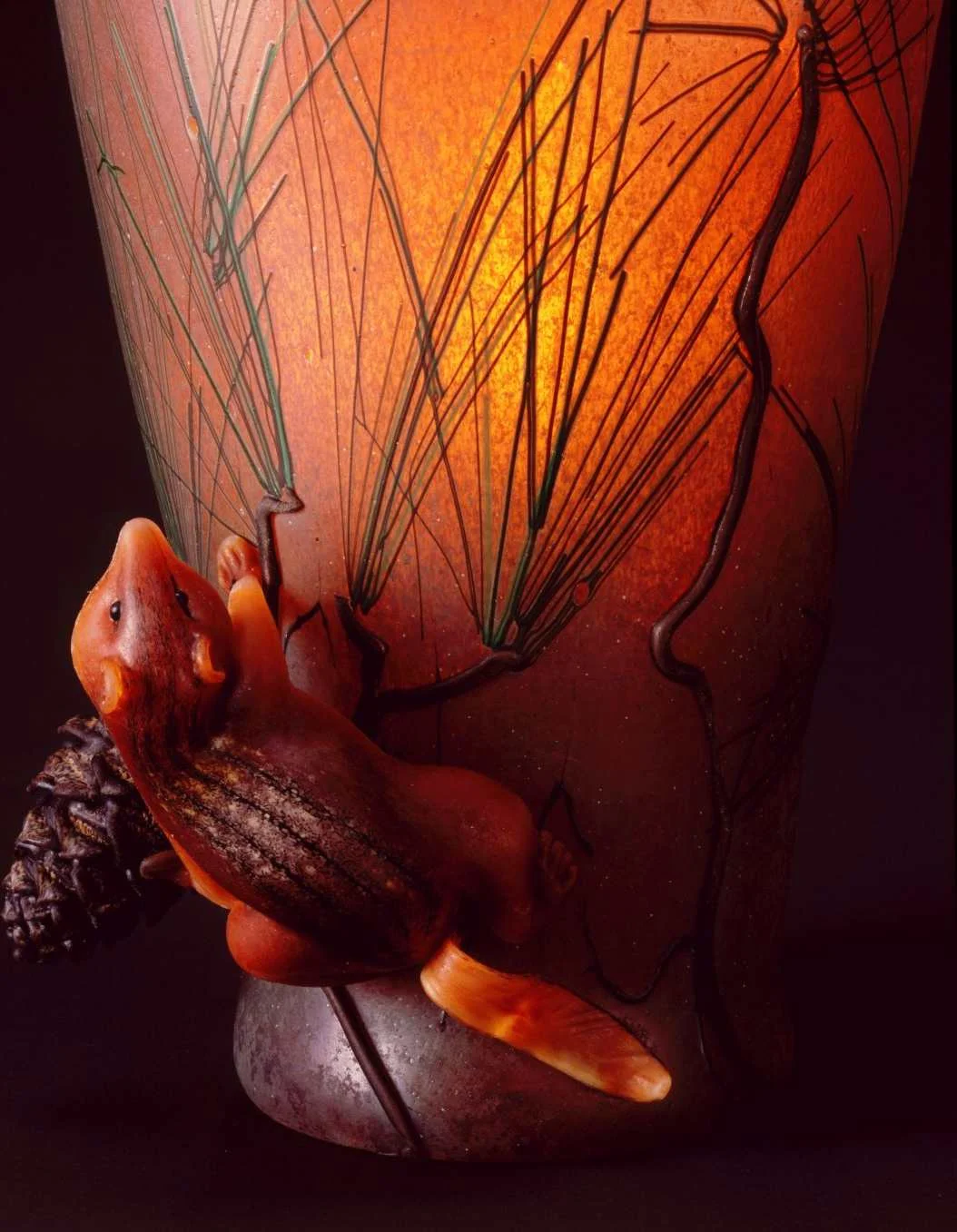 Detail - William Morris, Vase with Ponderosa Pine Needles and Golden-mantled Squirrels (2004, glass, 23 3/4 x 10 3/4 x 10 inches), WM.56