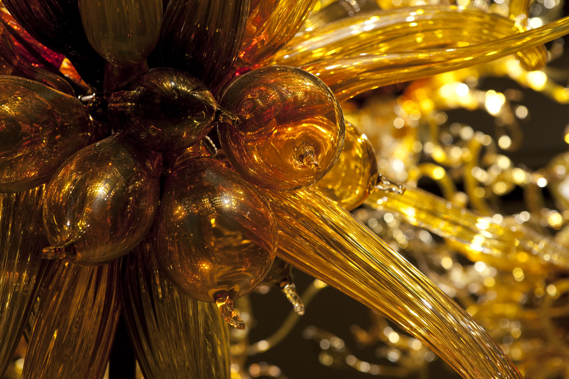 Dale Chihuly, Laguna Murano Chandelier (Museum of Glass, Tacoma, Washington)