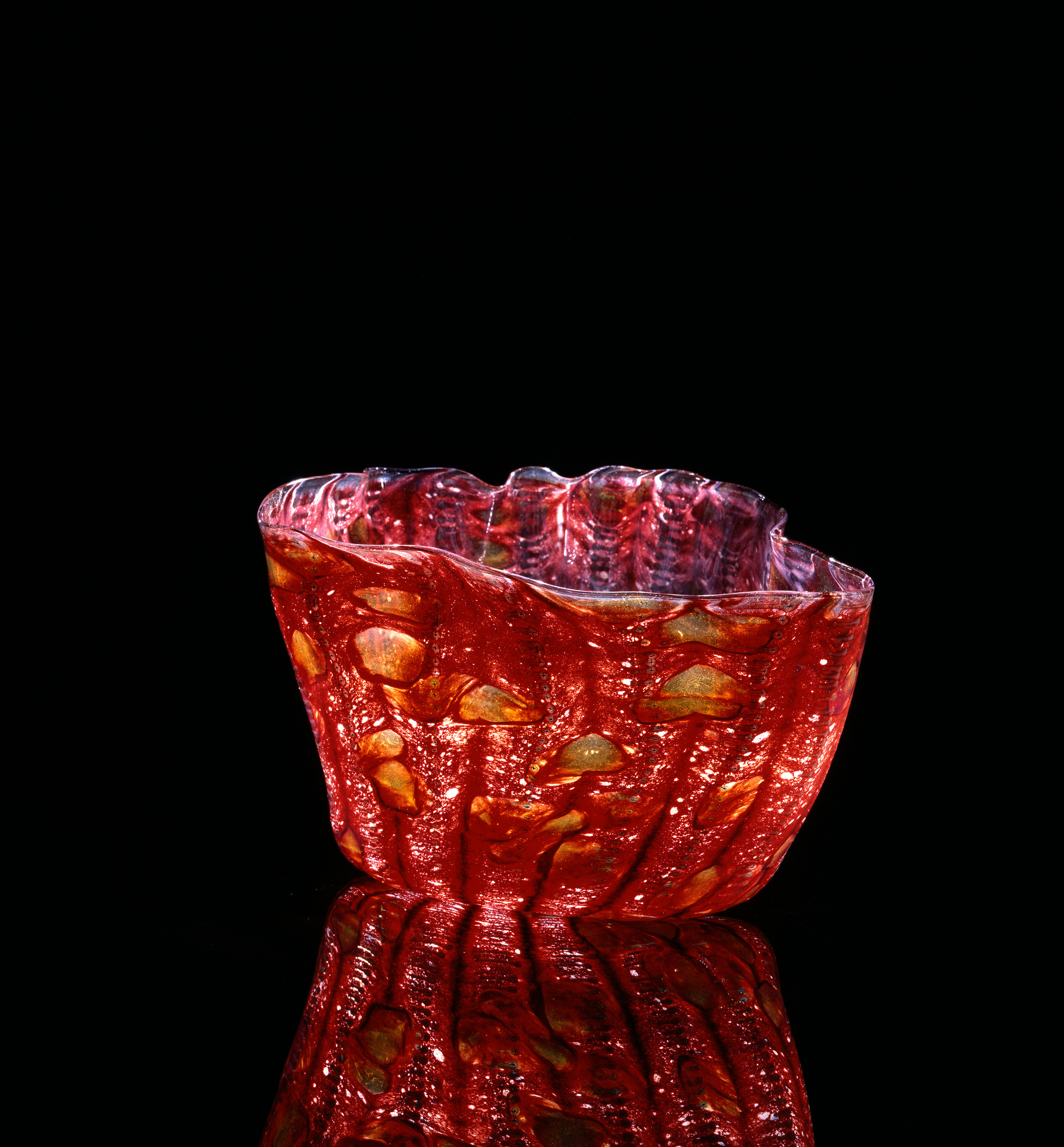  Dale Chihuly,  Prometheus Red Macchia with Sienna Jimmies  &nbsp; (1982, glass, 8 x 9 x 8&nbsp;inches), DC.112 