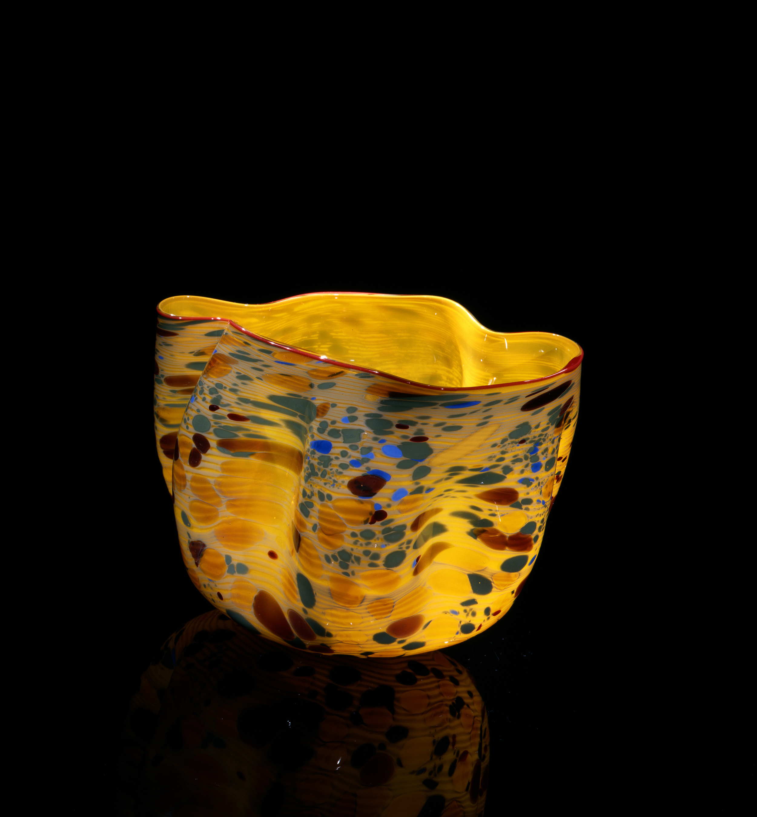  Dale Chihuly,&nbsp; Boron Yellow Macchia with Red Orange Lip Wrap&nbsp; (1982, glass, 6 x 9 x 7 inches), DC.125 