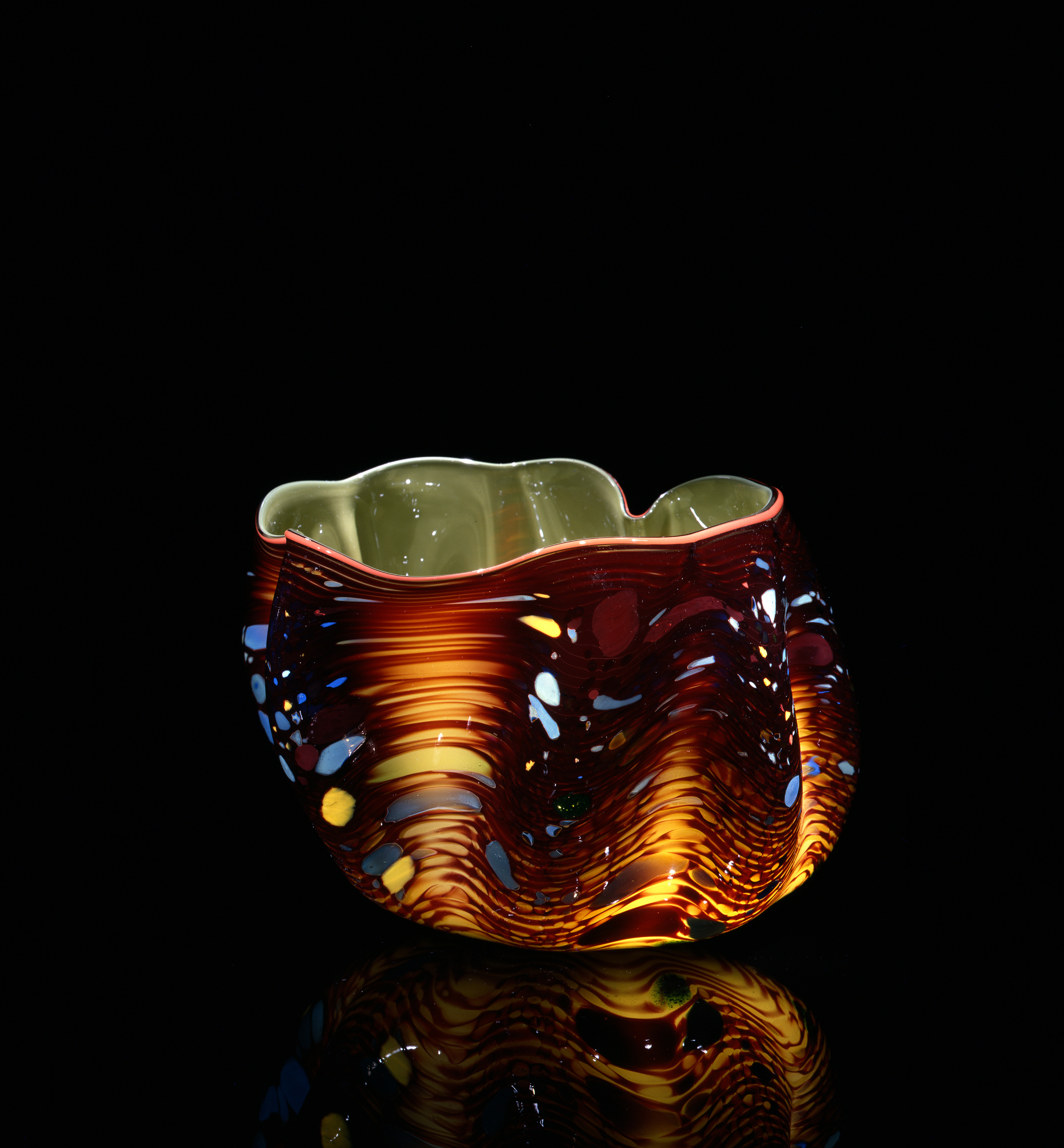  Dale Chihuly,&nbsp; May Green Macchia with Peach Lip Wrap&nbsp; (1982, glass, 5 x 6&nbsp;x 6 inches), DC.126 