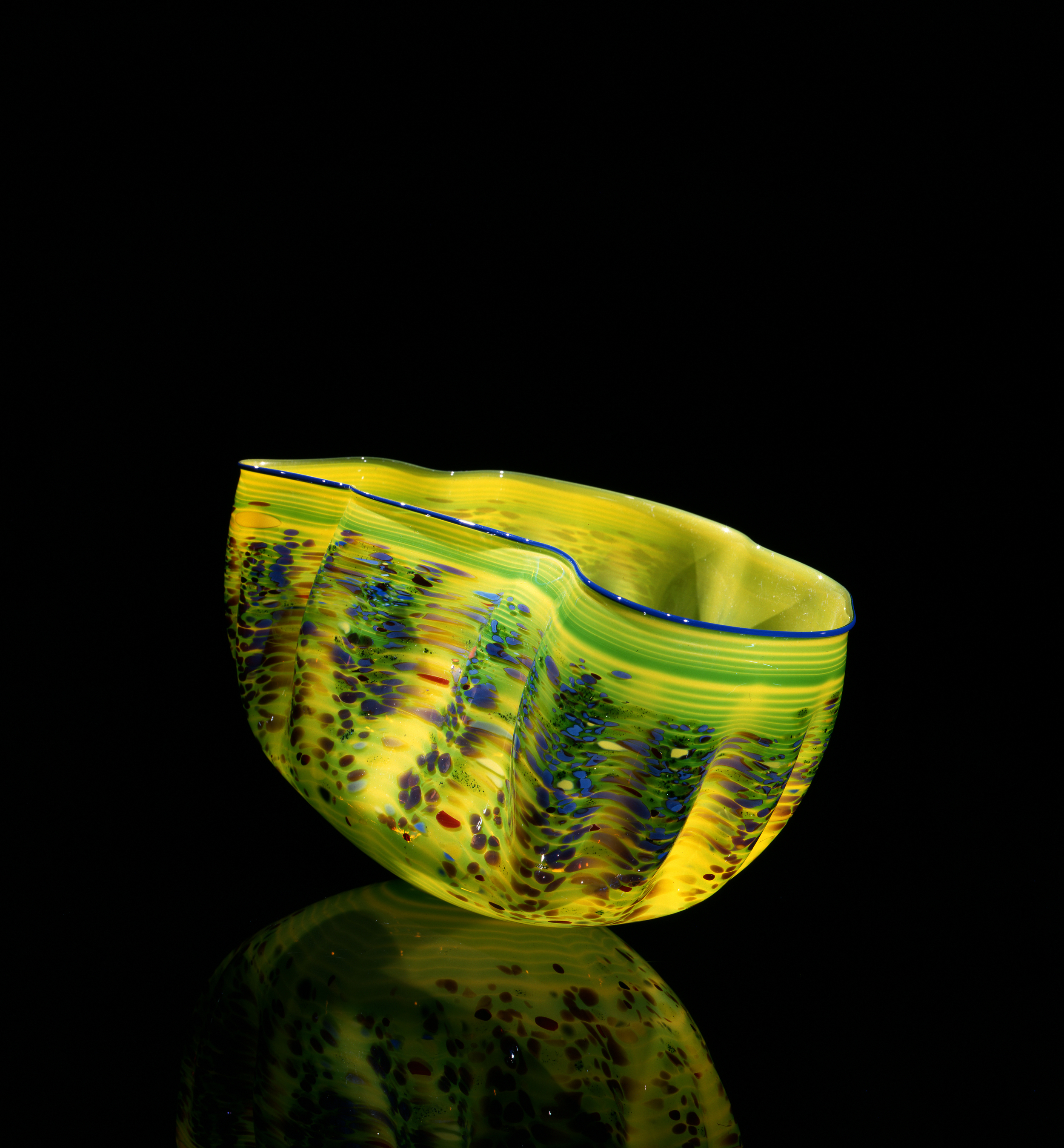  Dale Chihuly,&nbsp; Succory Green Macchia with Aniline Lilac Lip Wrap&nbsp; (1984, glass, 7 x 12 x 8 inches), DC.133 