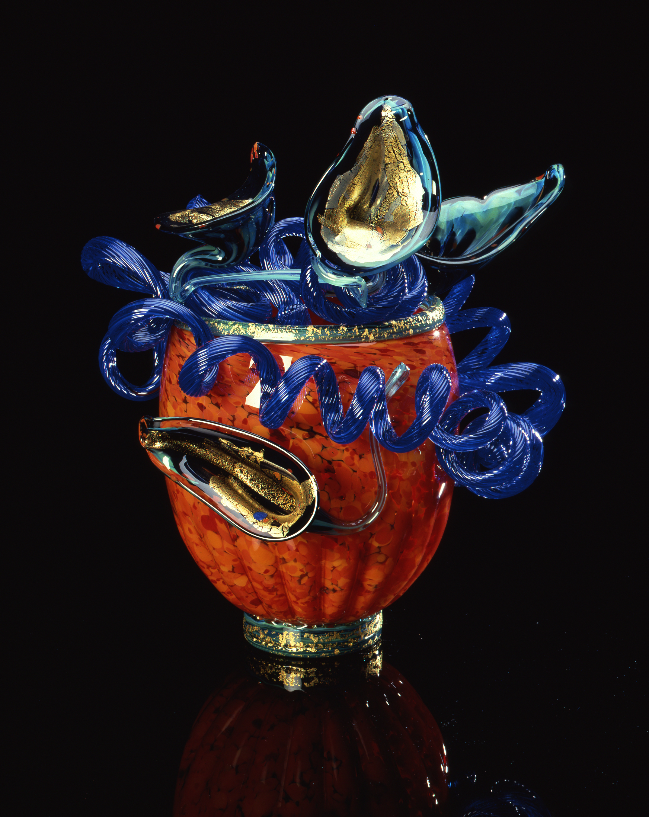  Dale Chihuly,&nbsp; Cadmium Orange Venetian #350 &nbsp;(1990, glass, 19&nbsp;x 15 x 13 inches) 