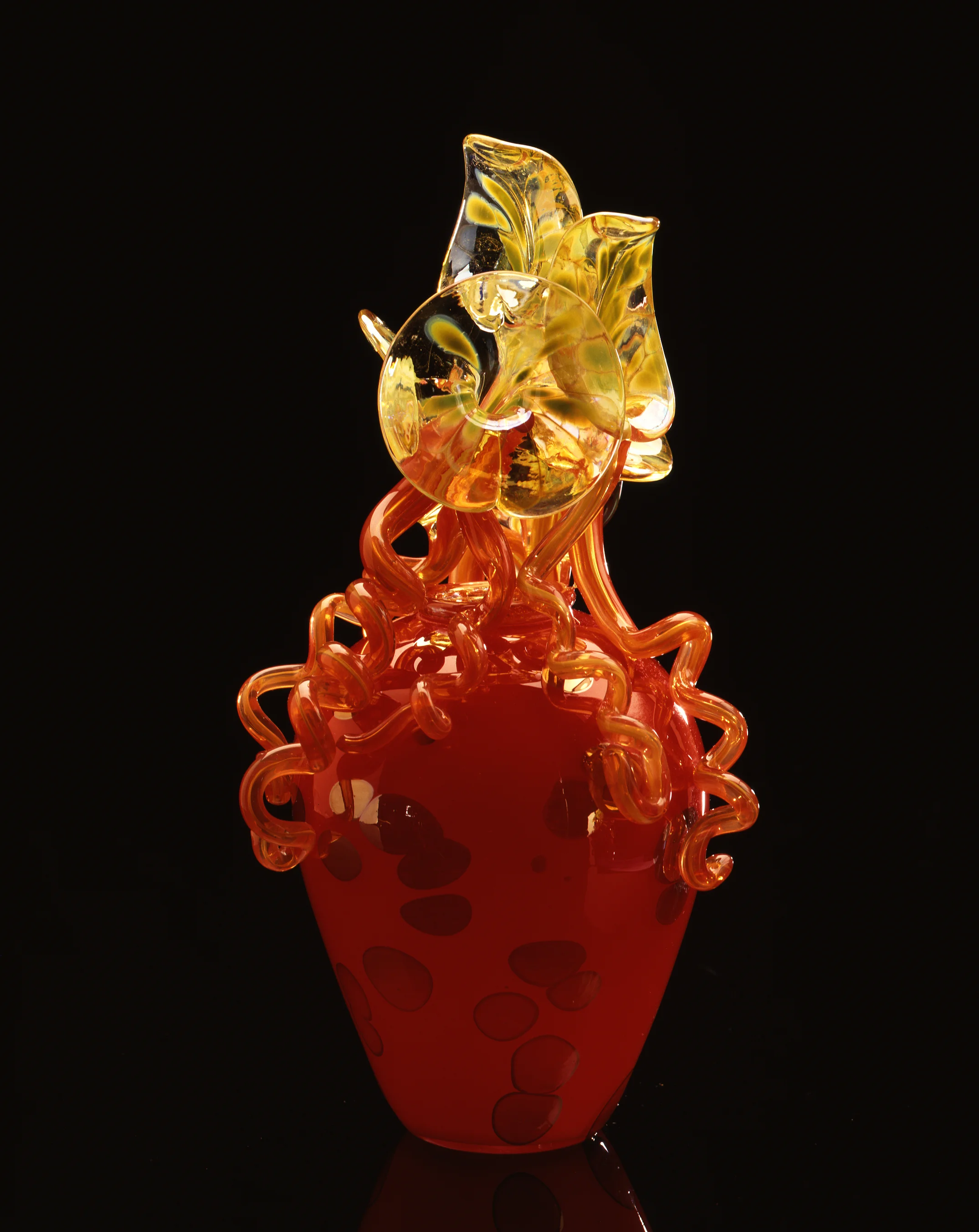 Dale Chihuly, Firefly Red Piccolo Venetian with Yellow Lilies (1994, glass, 10 x 5 x 5 inches)