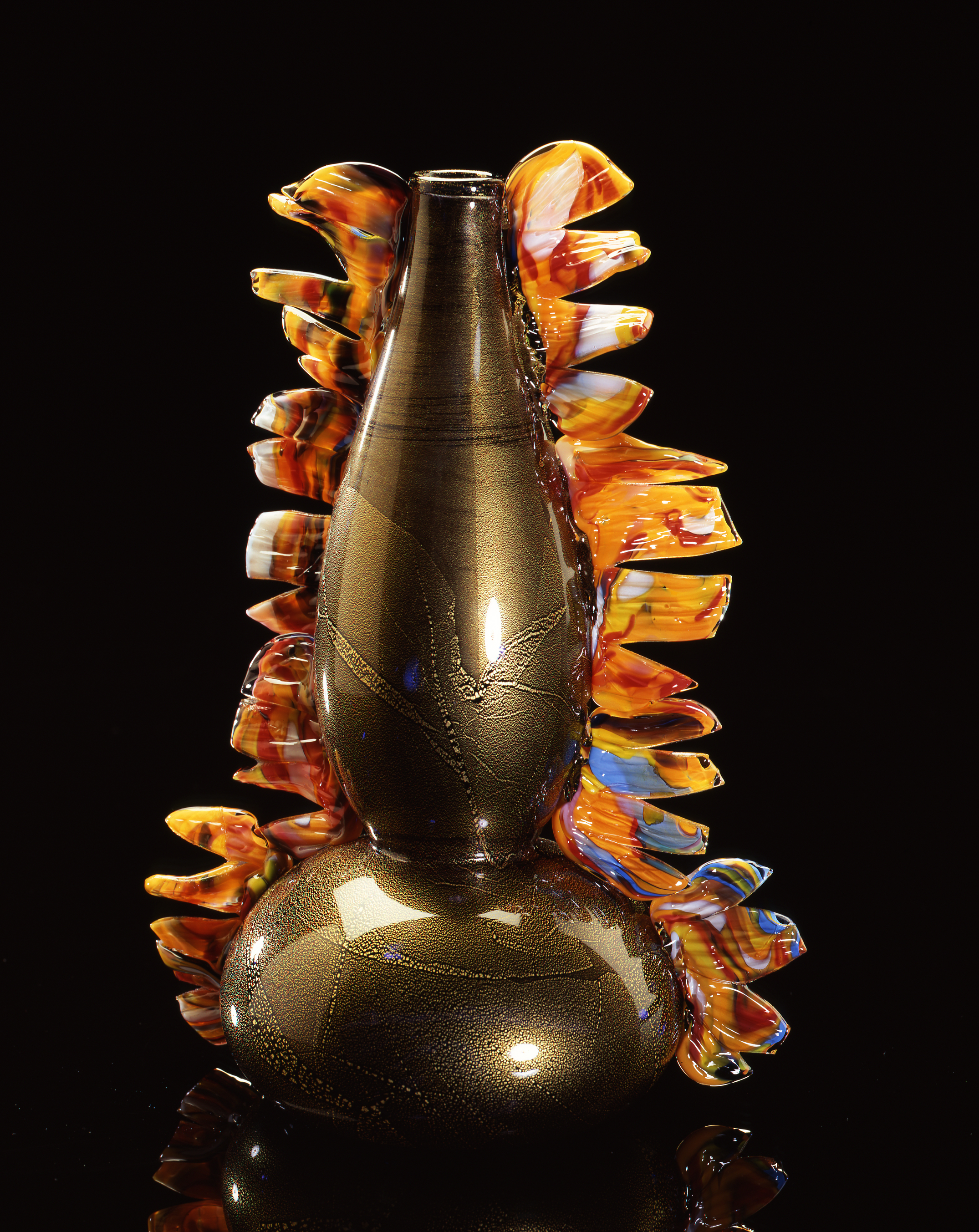  Dale Chihuly,&nbsp; Gold over Violet Piccolo Venetian with Marbled Orange Leaves &nbsp;(1994, glass, 10 x 7 x 5 inches) 