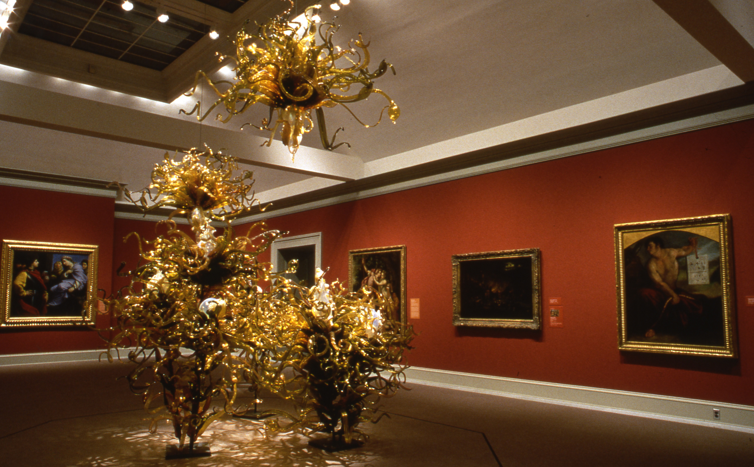   Dale Chihuly,  Laguna Murano Chandelier  (Chrysler Museum, Norfolk, Virginia, 1999)  