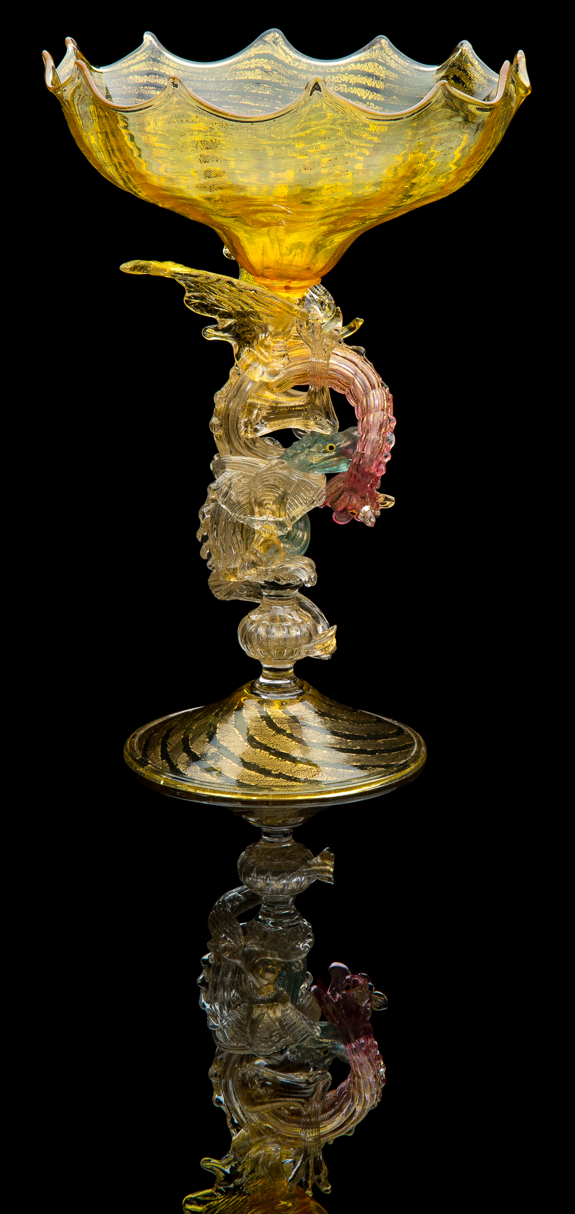  Giulio Salviati   Yellow Spiral Compote with Two Fighting Dragon  (circa 1892, glass, 12 inches), VV.865 