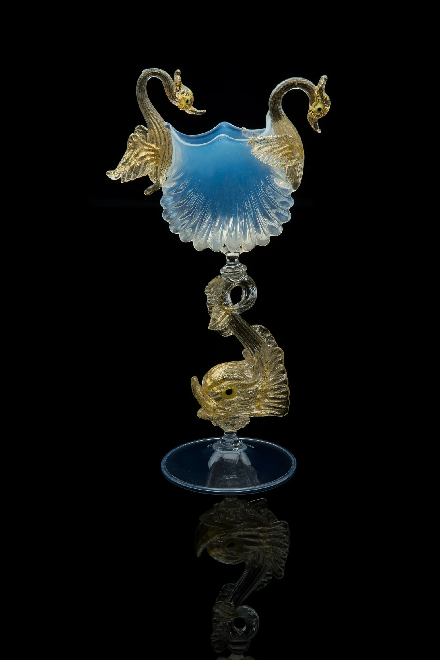 Unknown, Scallop Shell Article with Dolphin Stem (glass, 10.5 inches), VV.409