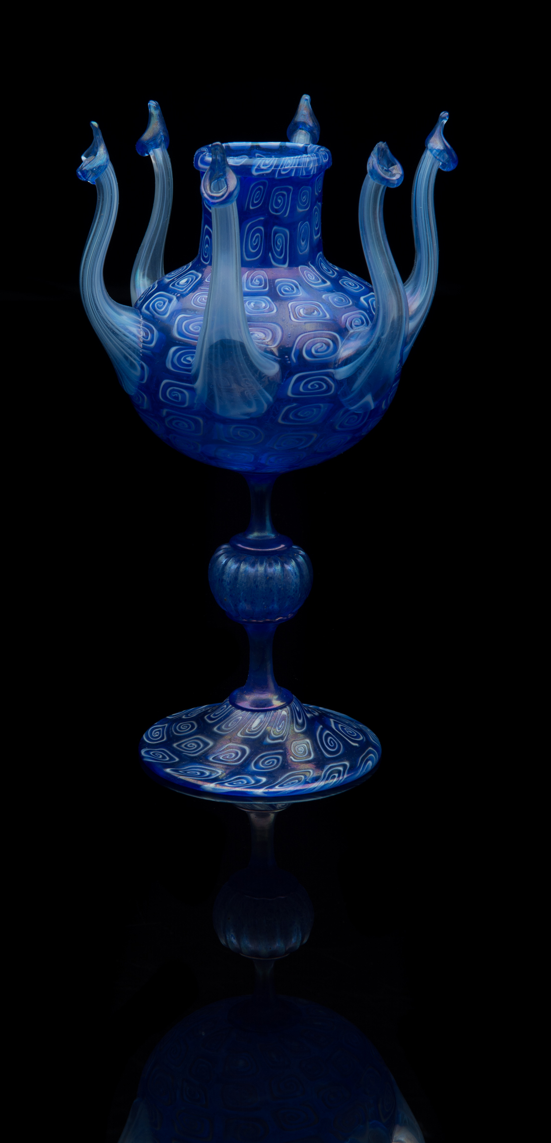  Fratelli Toso,  Murrhine Octopus Form Vase  (circa 1895, glass, 9 1/8 inches), VV.408 