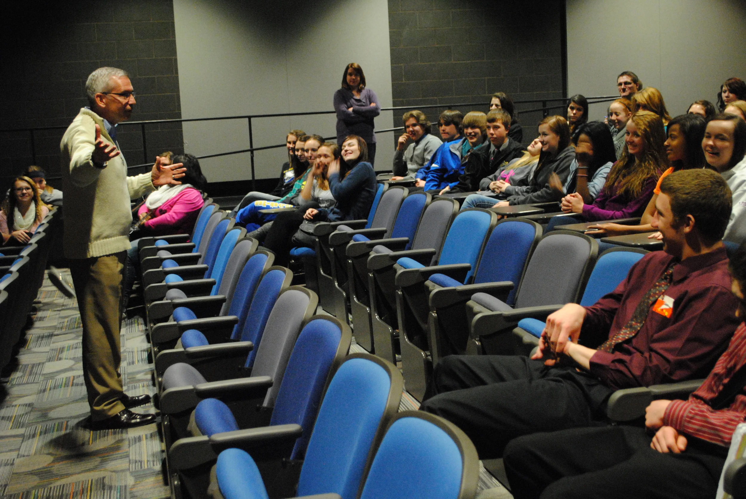 Wadena-Deer Creek High School sophomores listen to Craig Lindvahl give an engaging and at times, humorous presentation on the CEO program Thursday in the Robertson Theatre. (Photo by Dana Pavek, WDC Schools) 