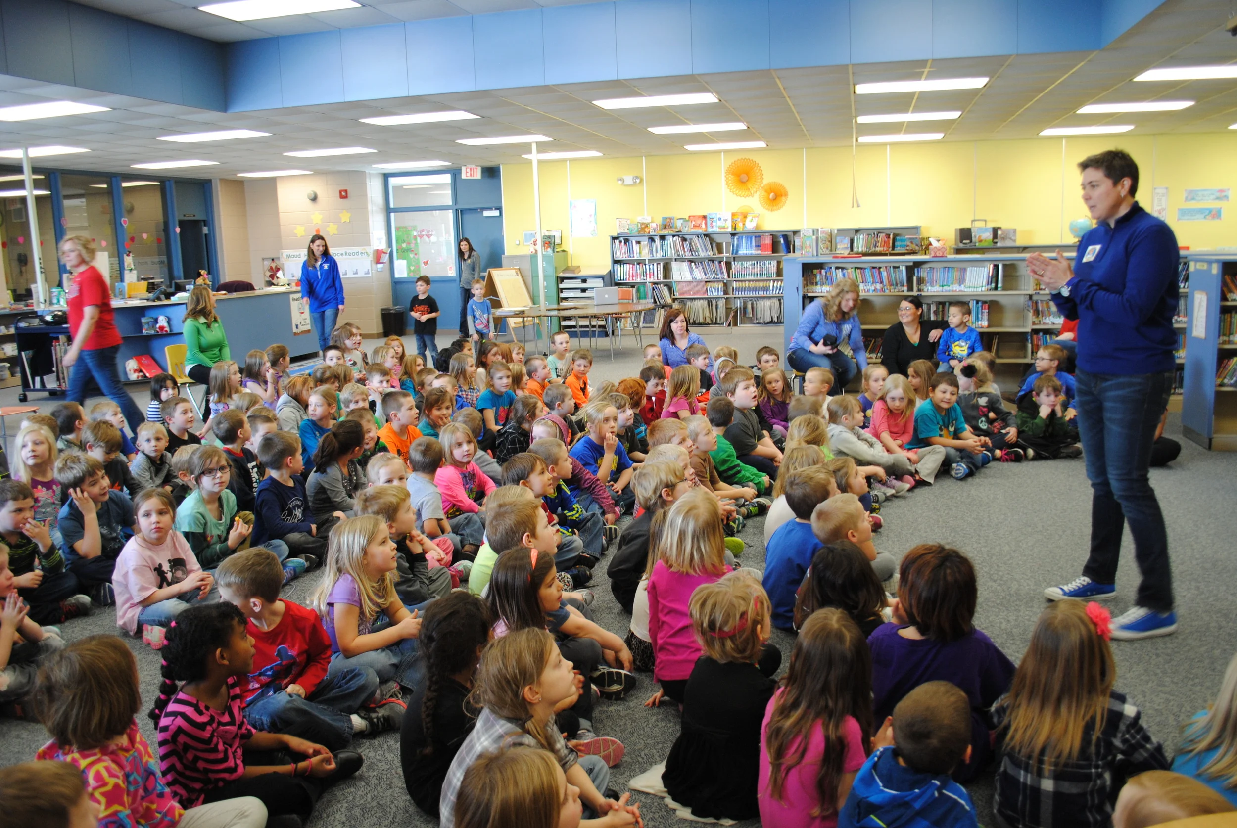 Author Shelly Boyum-Breen speaks to kindergarteners and first-graders in the Wadena-Deer Creek Elementary media center about her book series, “Shelly Bean the Sports Queen.” She also spoke to grades 2-4. Photos by Dana Pavek, WDC Schools.