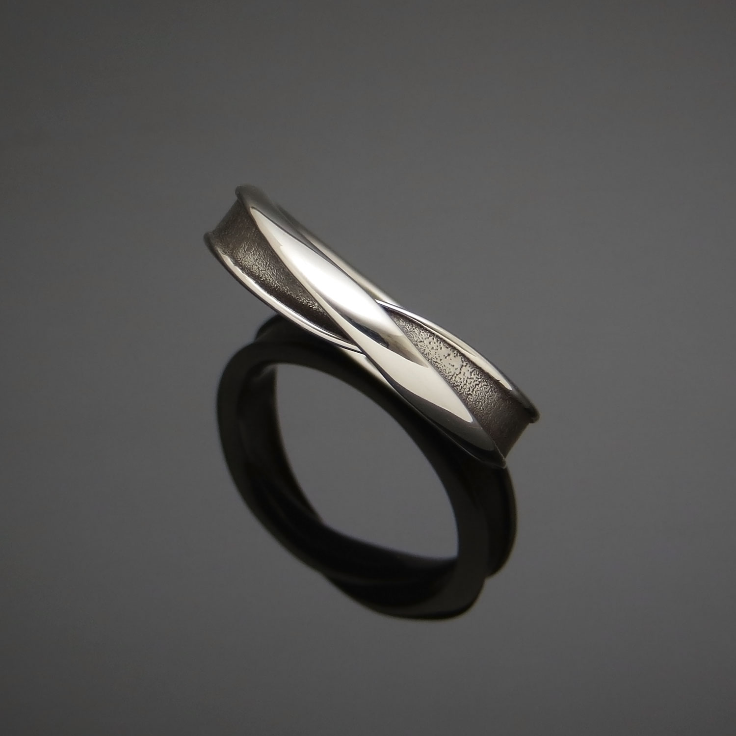 18k Real Diamond Ring JGX-2007-03084 – Jewelegance