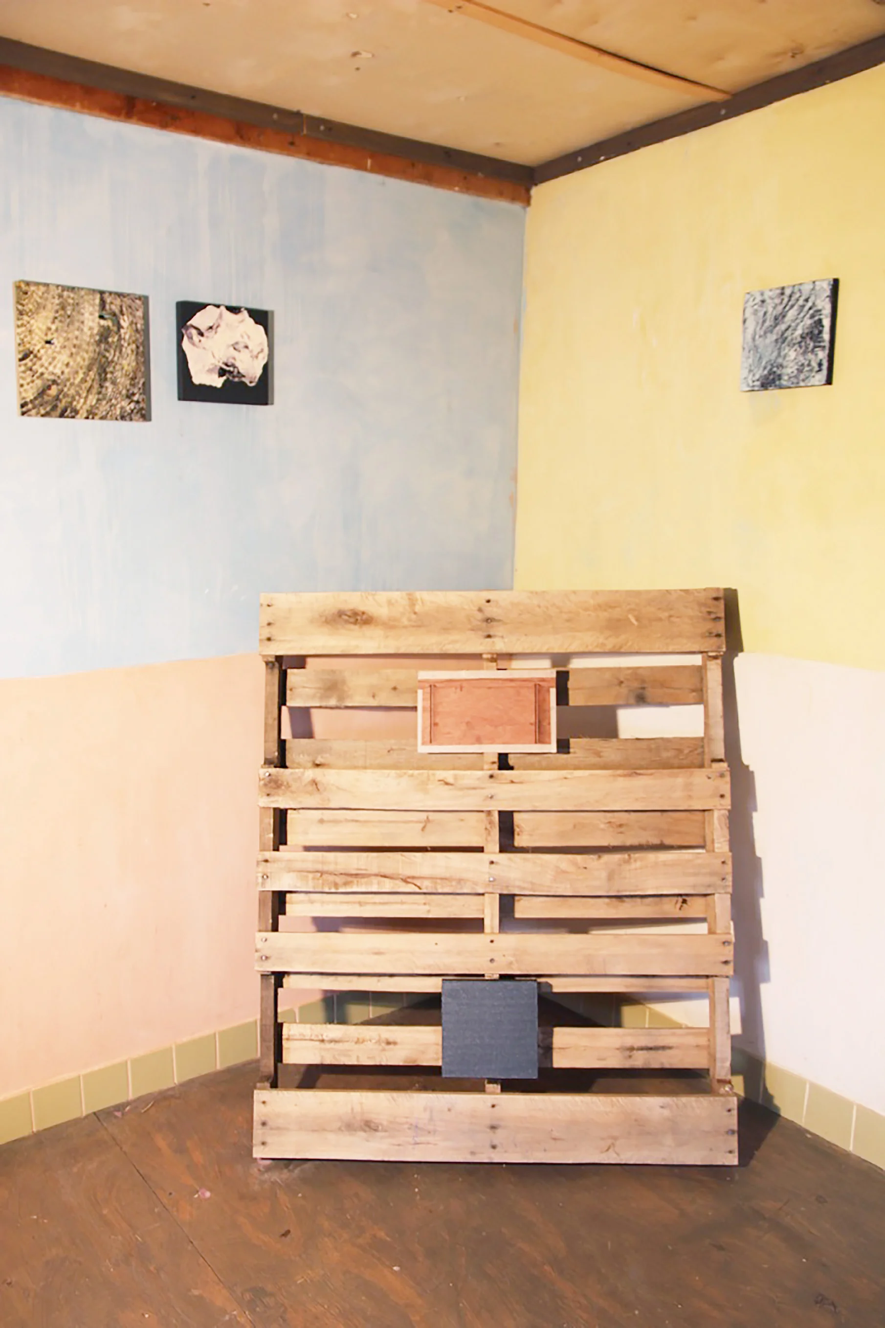 Make Me a Pallet on Your Floor | installation |