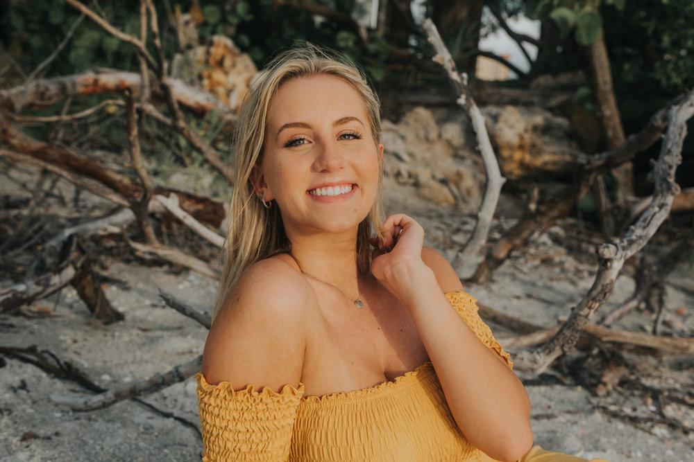 8.5.19 Eliza Johnson Senior Pictures968ChristineWozzPhotography.jpg