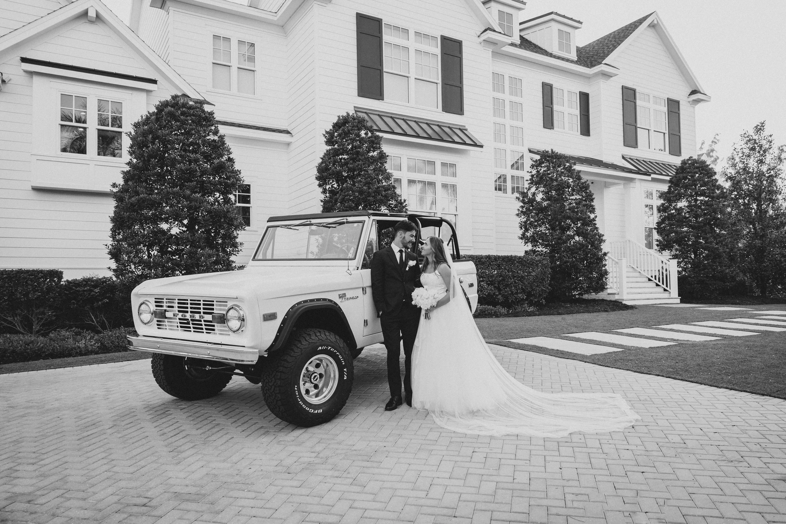 Christine Wozz Photography Lewis Siesta Key Sarasota Wedding-153.jpg