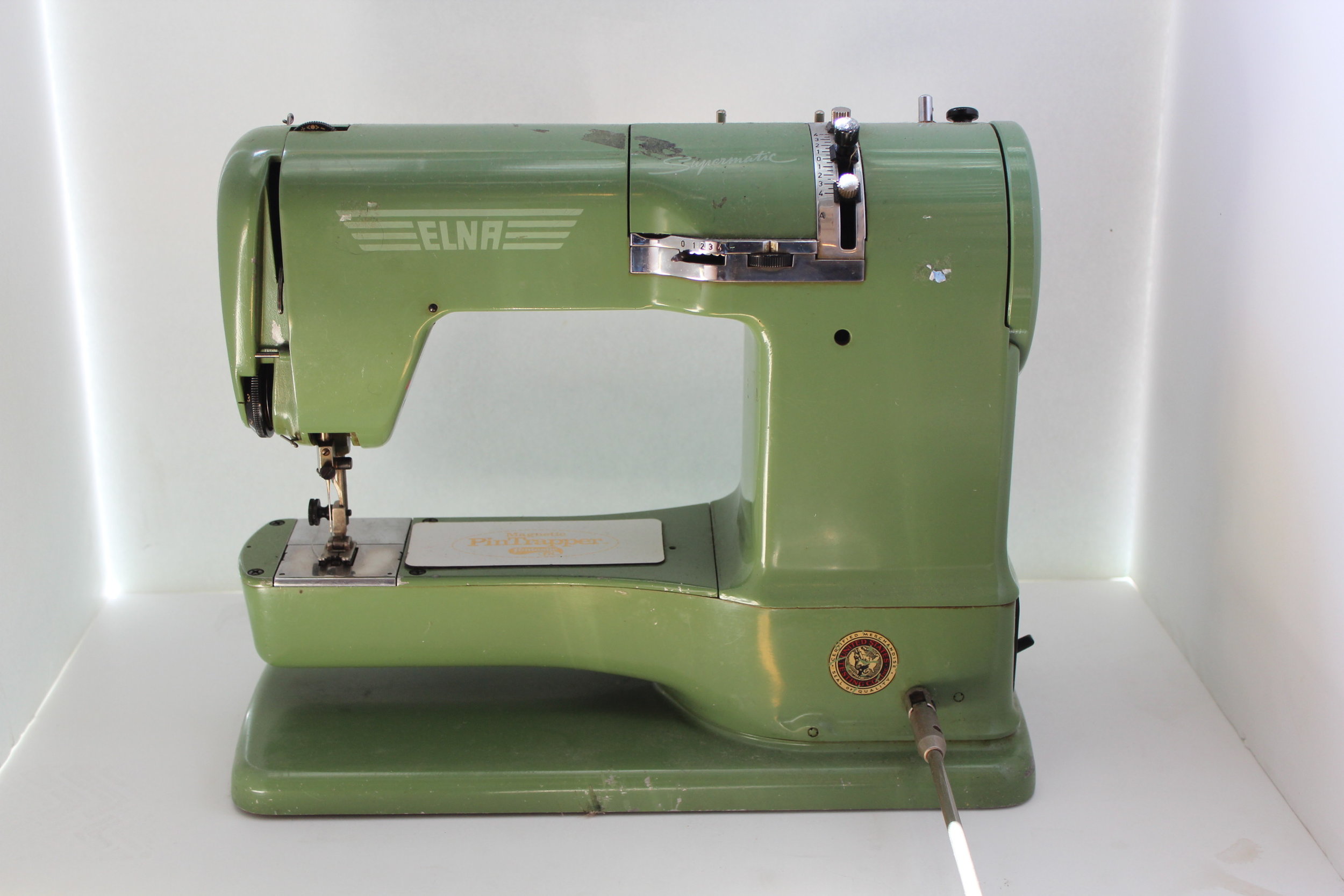 Elna grasshopper green sewing machine vintage