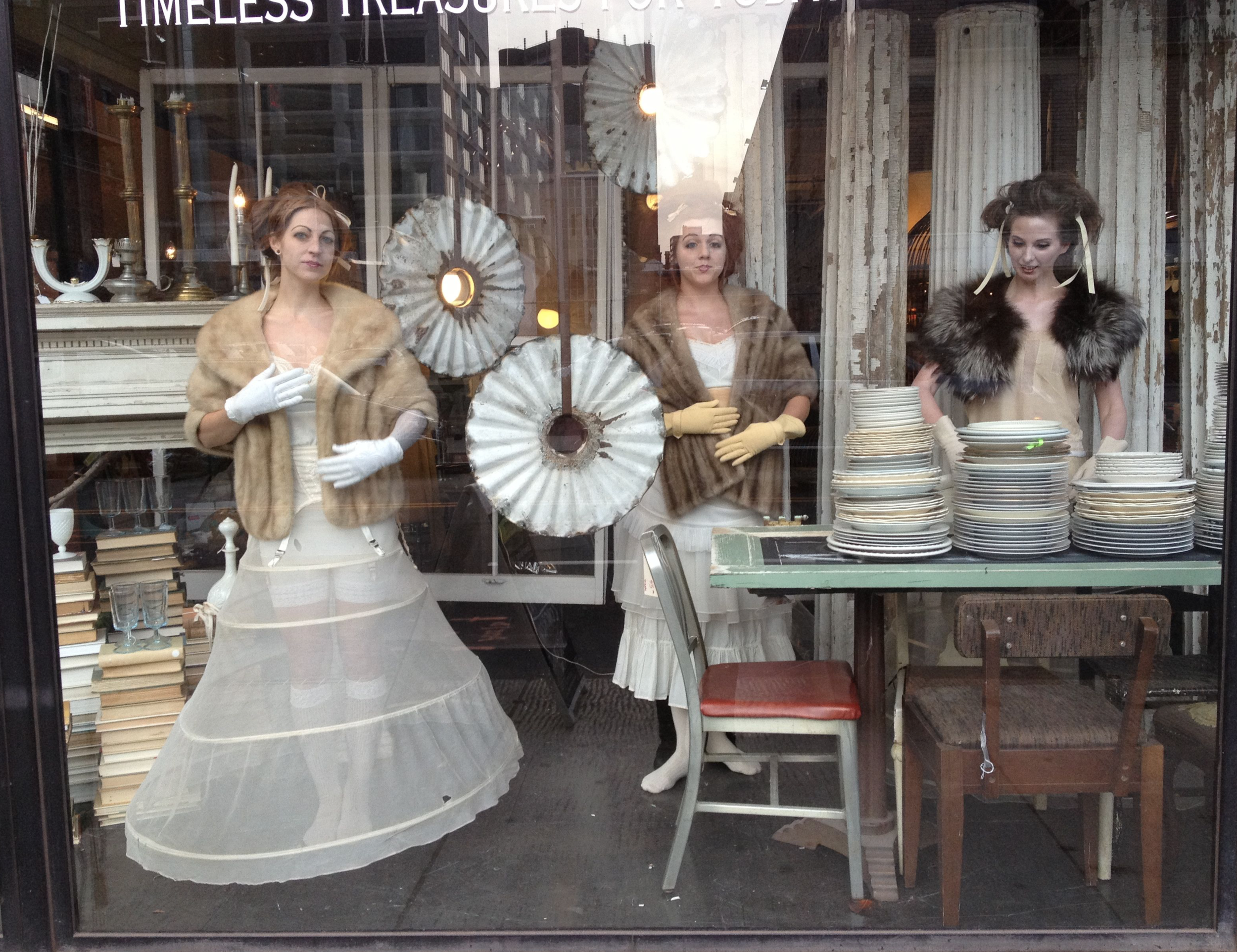 GLAM LIVE MANNEQUINS