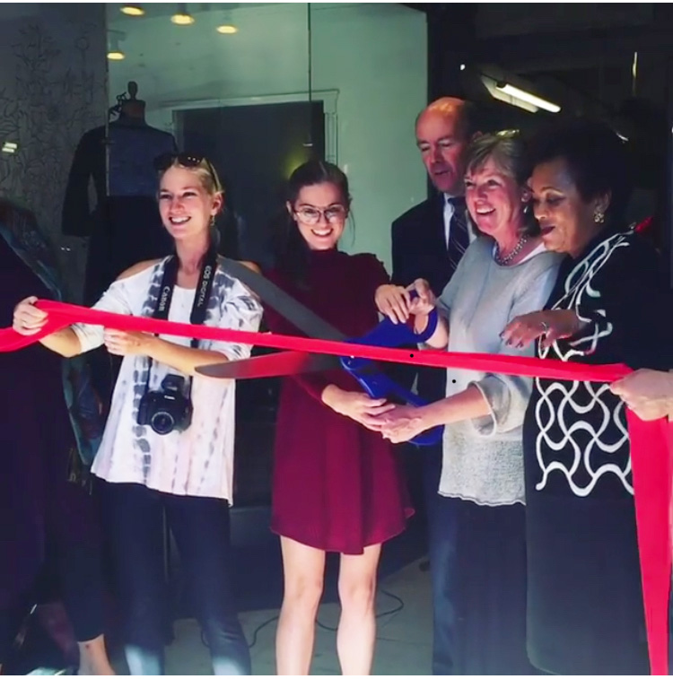 ribbon cutting.jpg