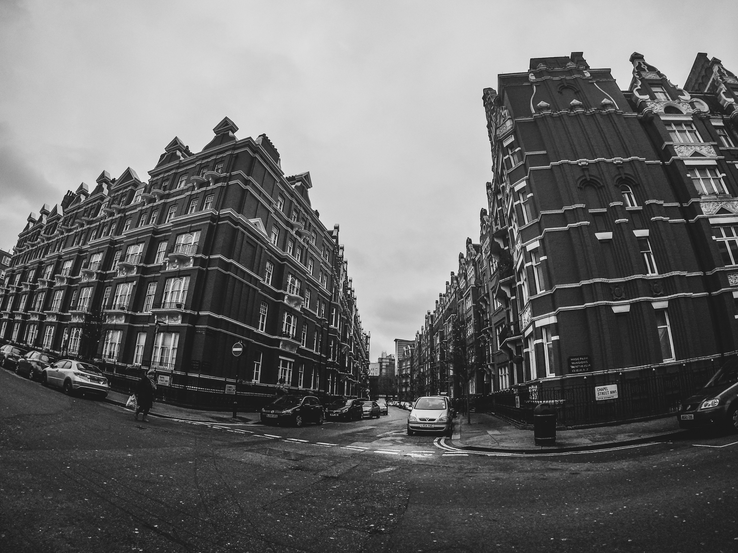 awarchol-gopro-London-2.JPG