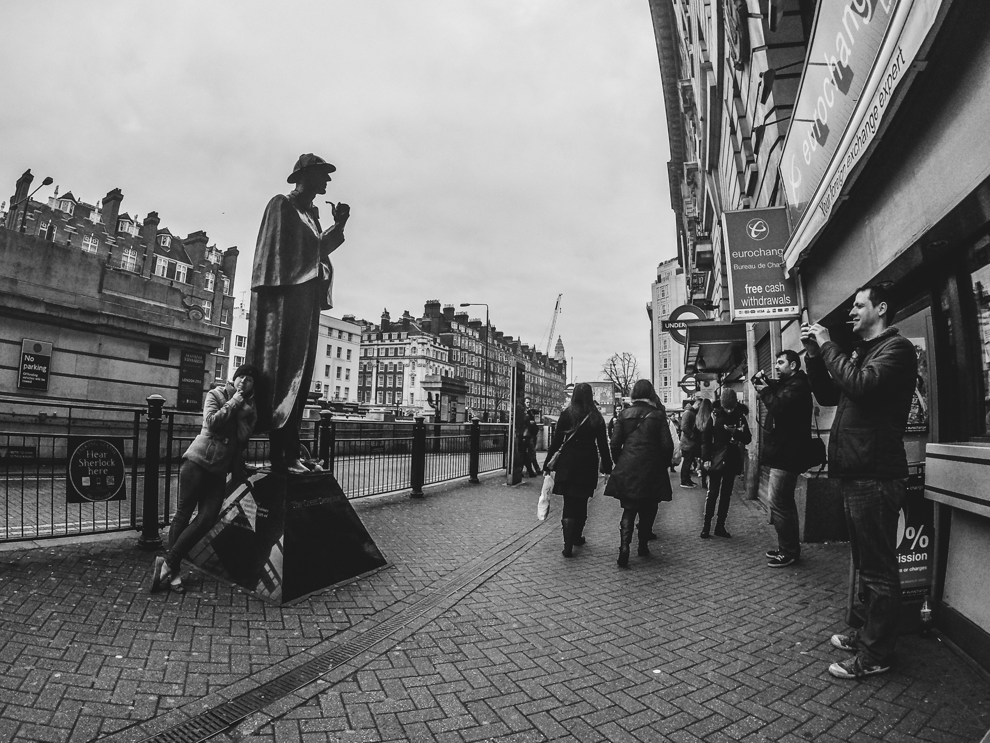 awarchol-gopro-London-web.JPG
