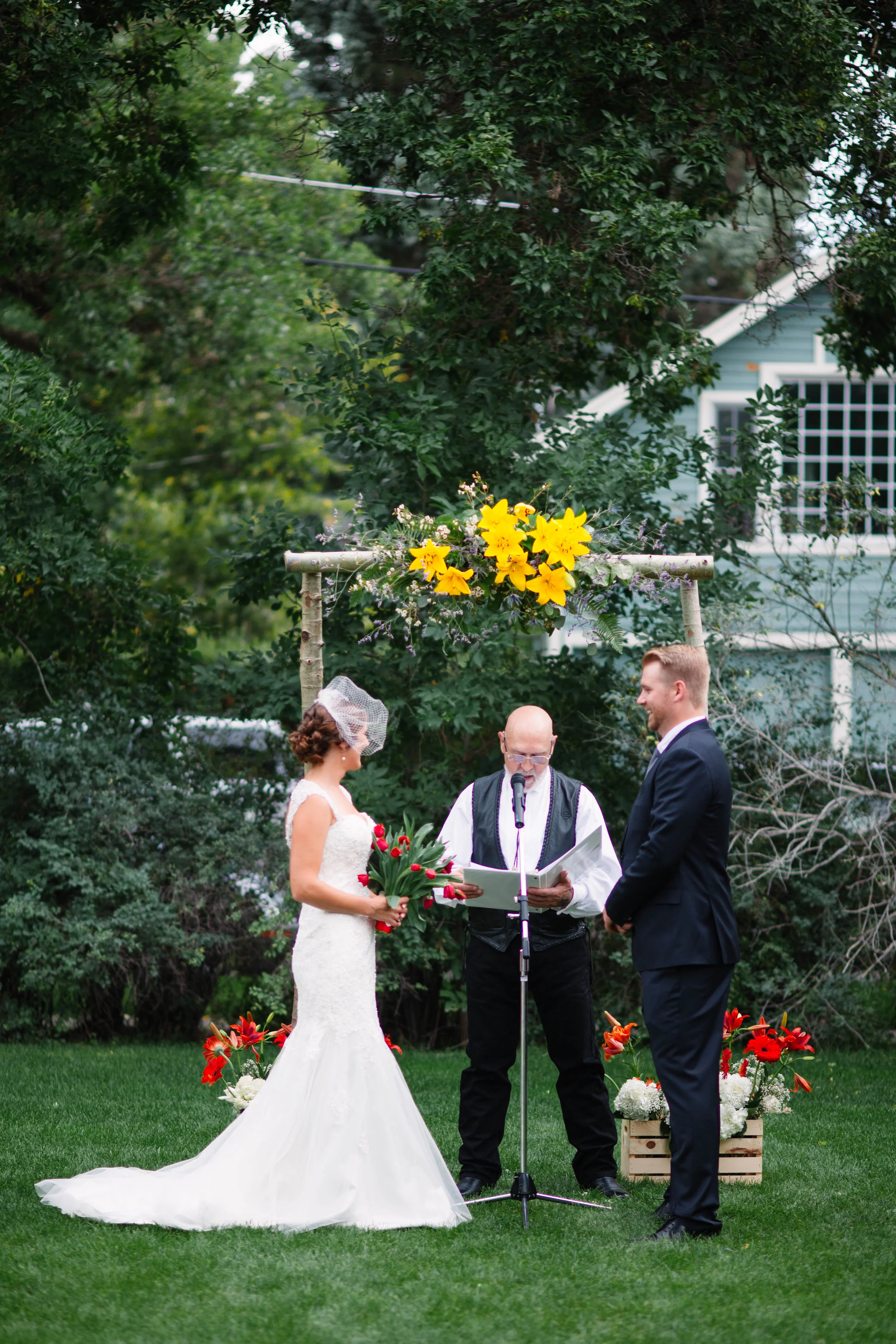 Story Mansion Wedding Photographer
