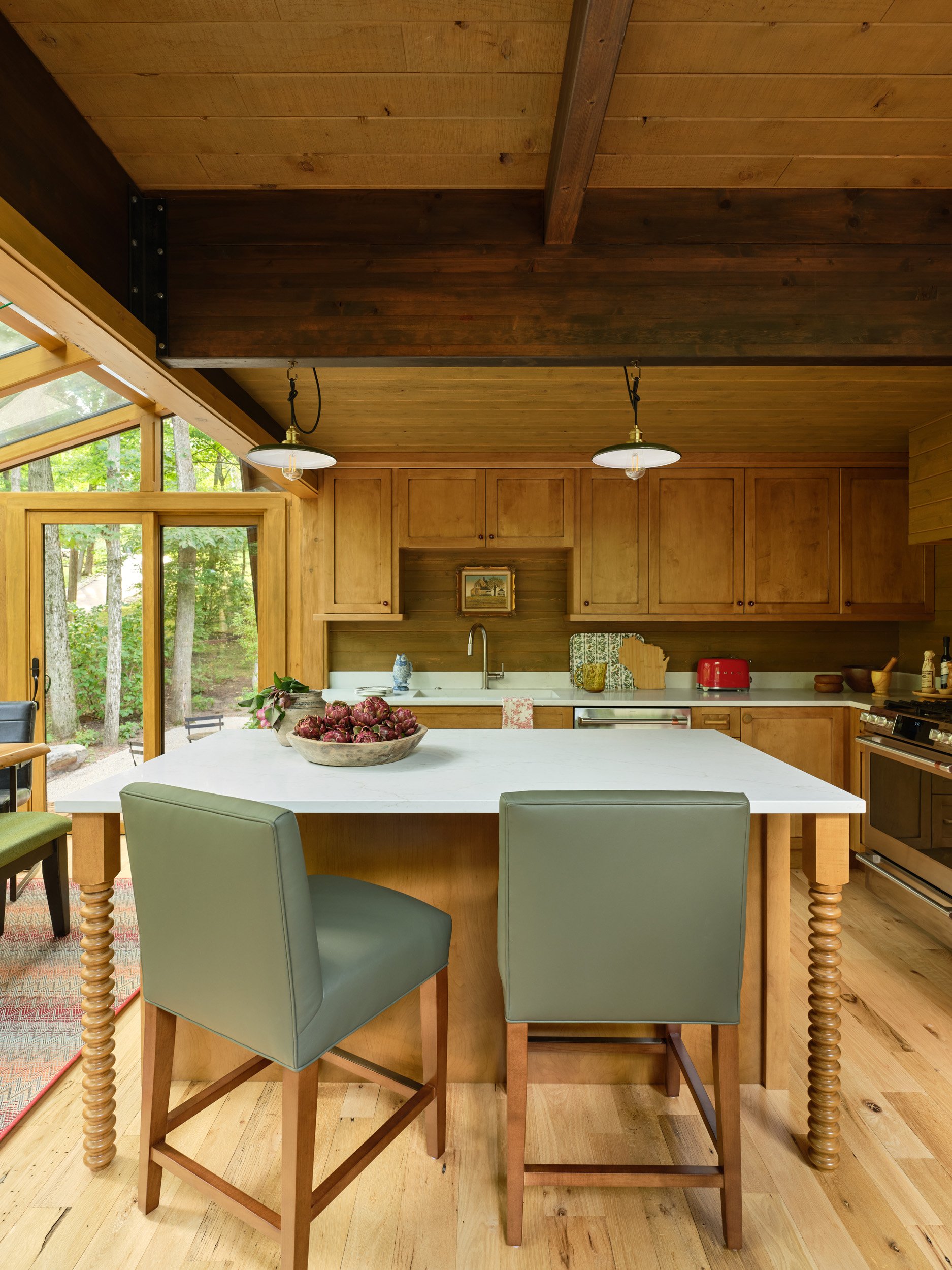 LakeGeneva-Kitchen-01.jpg