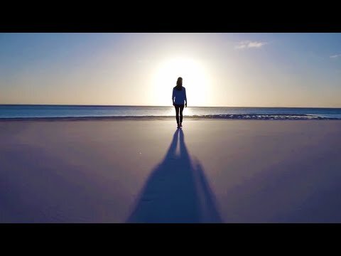 I Still Call Australia Home | QANTAS TV Ad | 2022