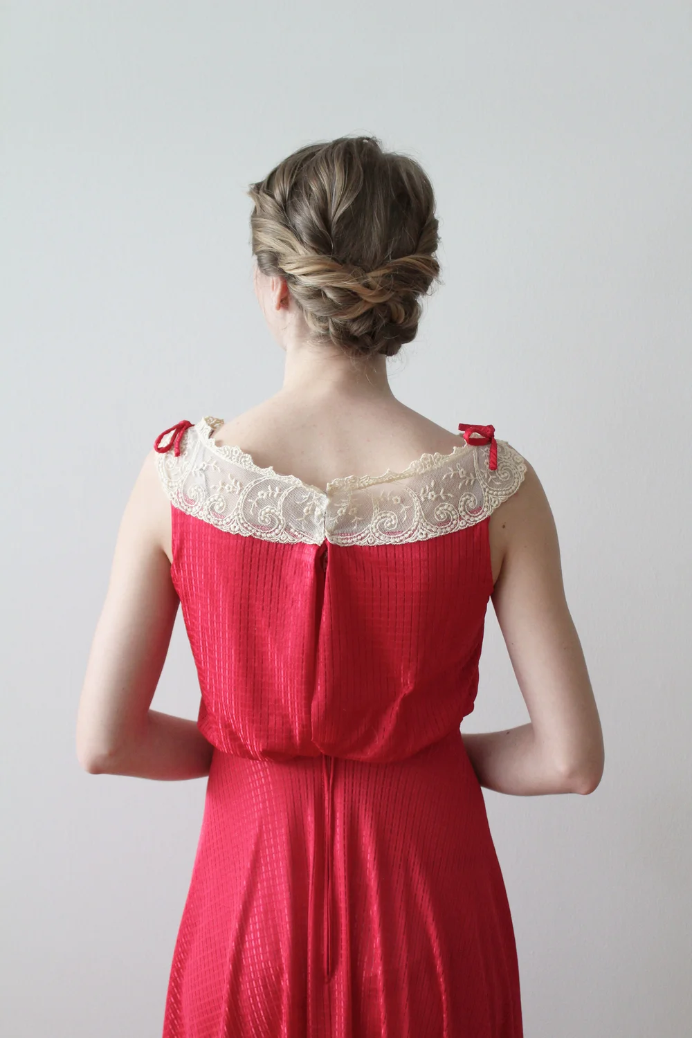 chinese dress ladies Farida Red Lace Maxi Dress - US 10 main image 1