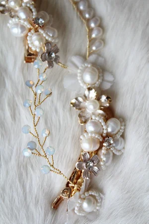 Infinity Fresh Water Pearl Hair Clip — Miranda's Vintage Bridal