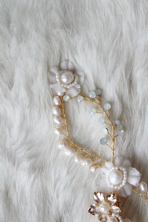 Infinity Fresh Water Pearl Hair Clip — Miranda display picture 2