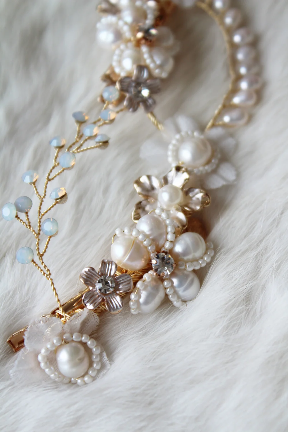 Infinity Fresh Water Pearl Hair Clip — Miranda display picture 2