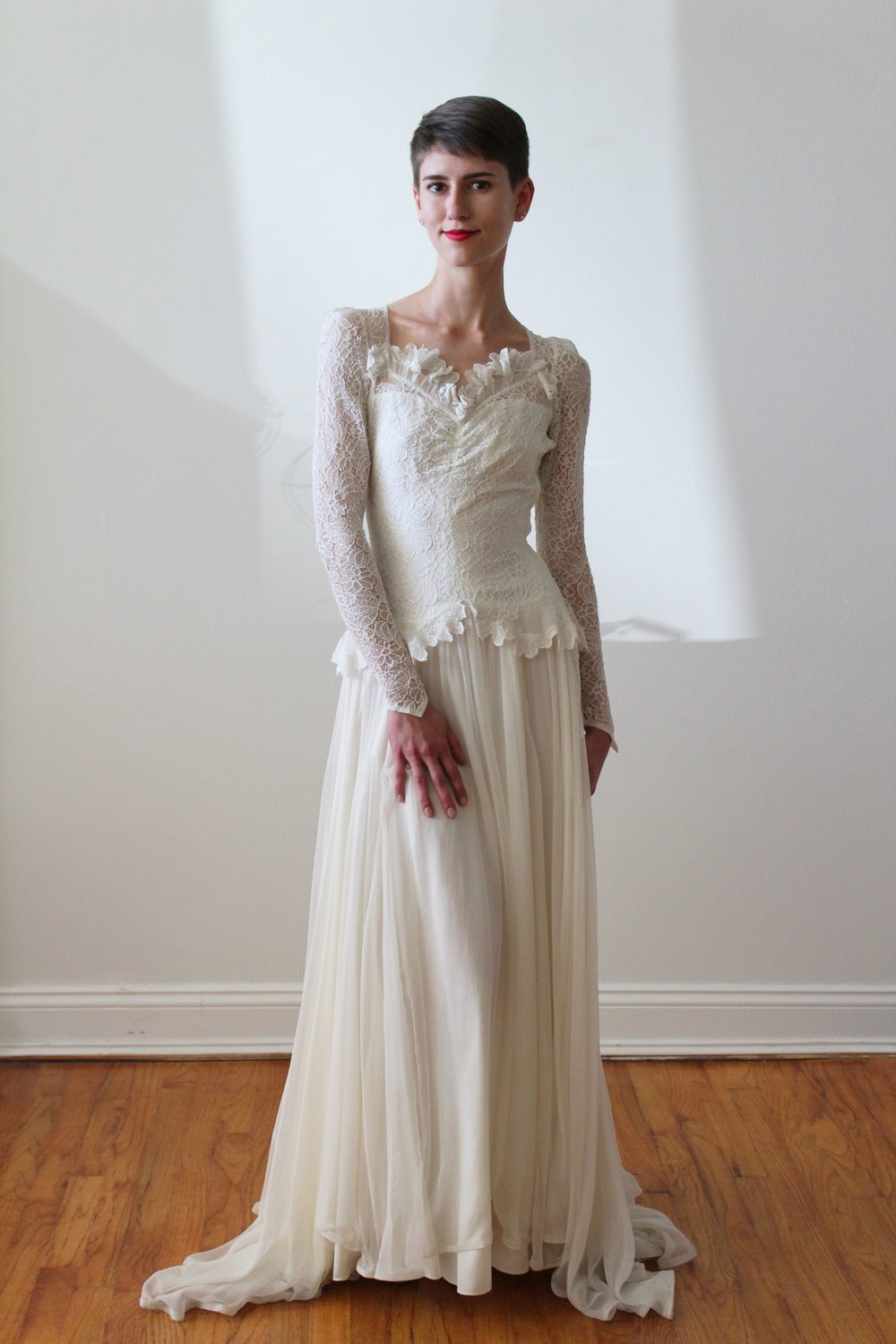 antique wedding dress lace Ivory expensive lace Exquisite Antique ca 1900 Victorian