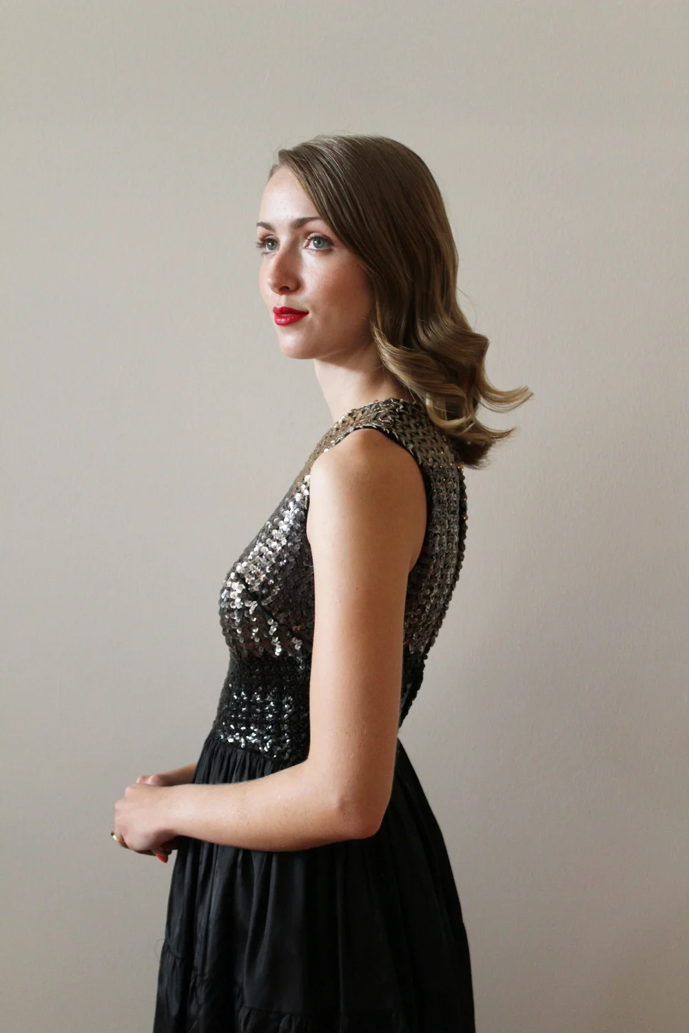 green emerald velvet dress Medium 1990s Gold Black Cocktail Dress Keyhole Back Sequin Beaded Even –  Style & Salvage
