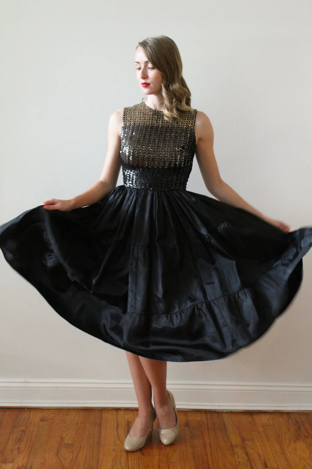 slim fit dress slacks Sweetheart Neck Black Prom Dress with Gold Lace, Black Gold Lace Forma –  jbydress main image 1
