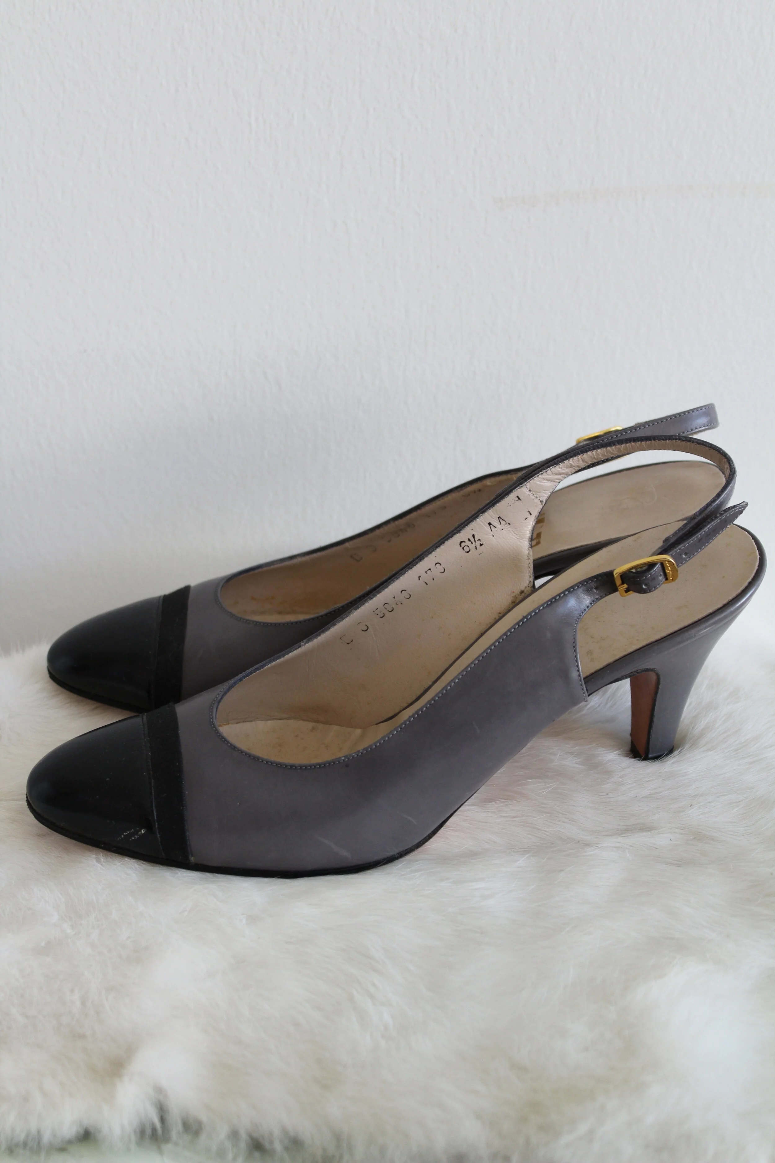 gray slingback pumps