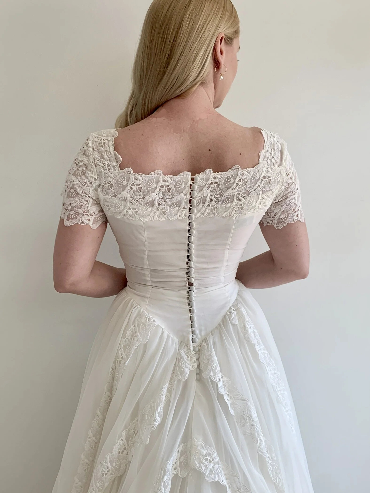 CA6015FA-0154-4970-B607-2D3EE65ACB92