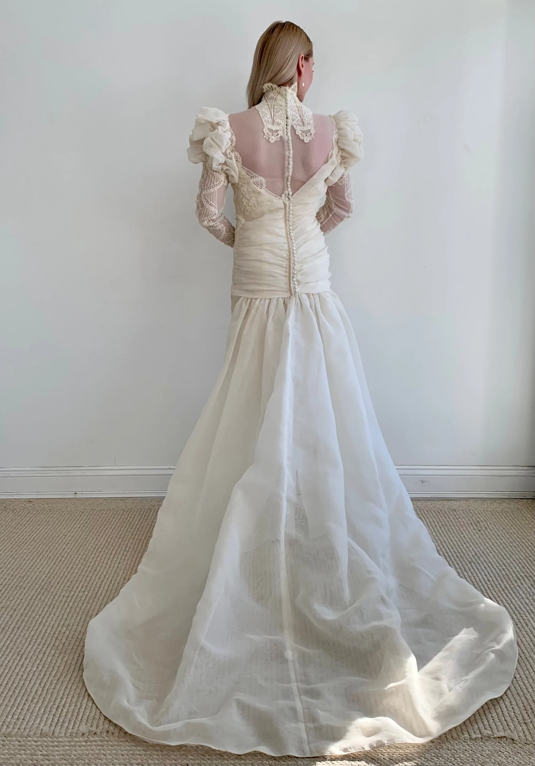 9C814D12-5C7C-4670-9574-8026D099F42C