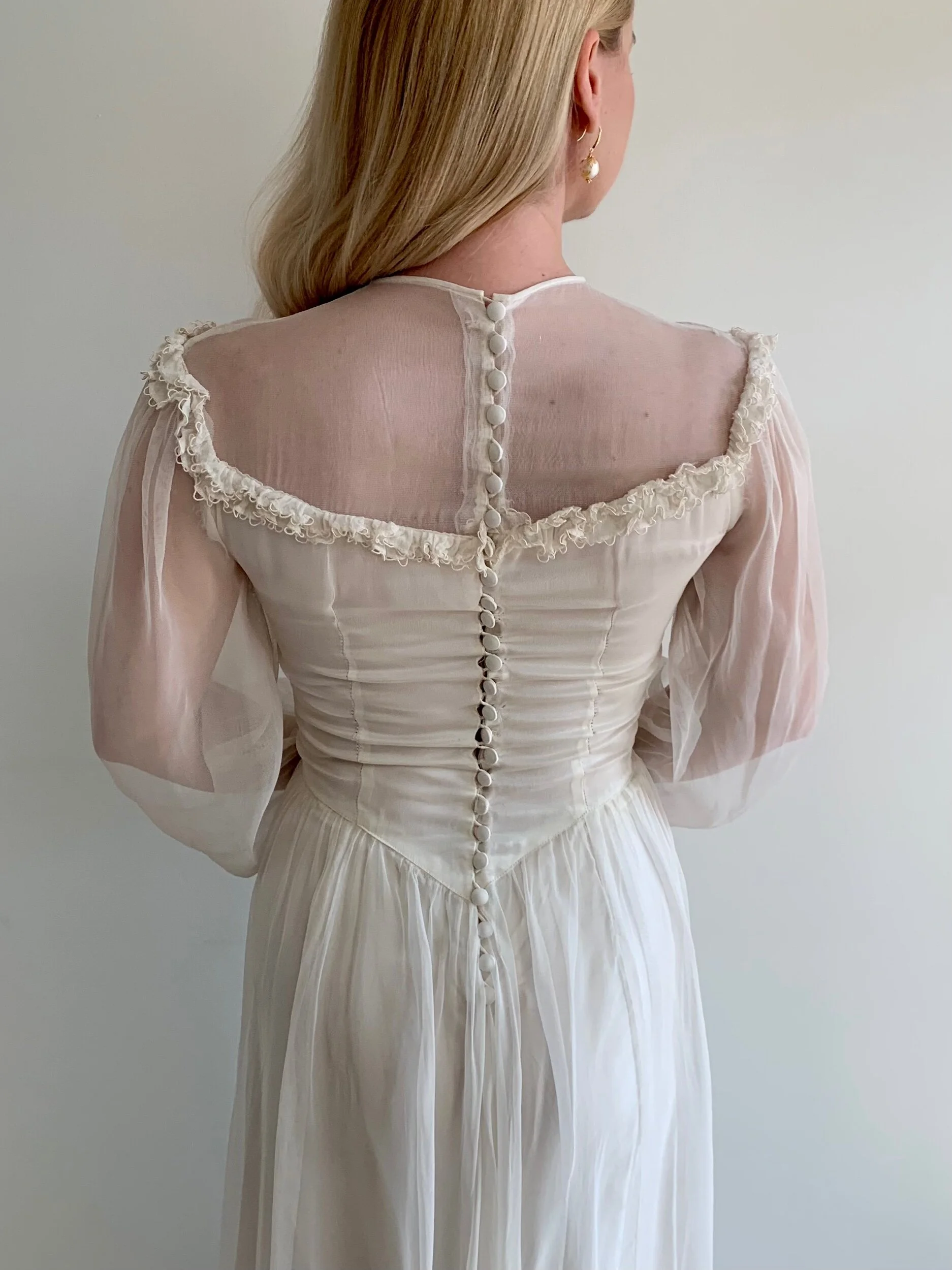 52A9BF26-9801-45B3-93A5-8A4370D42C9A