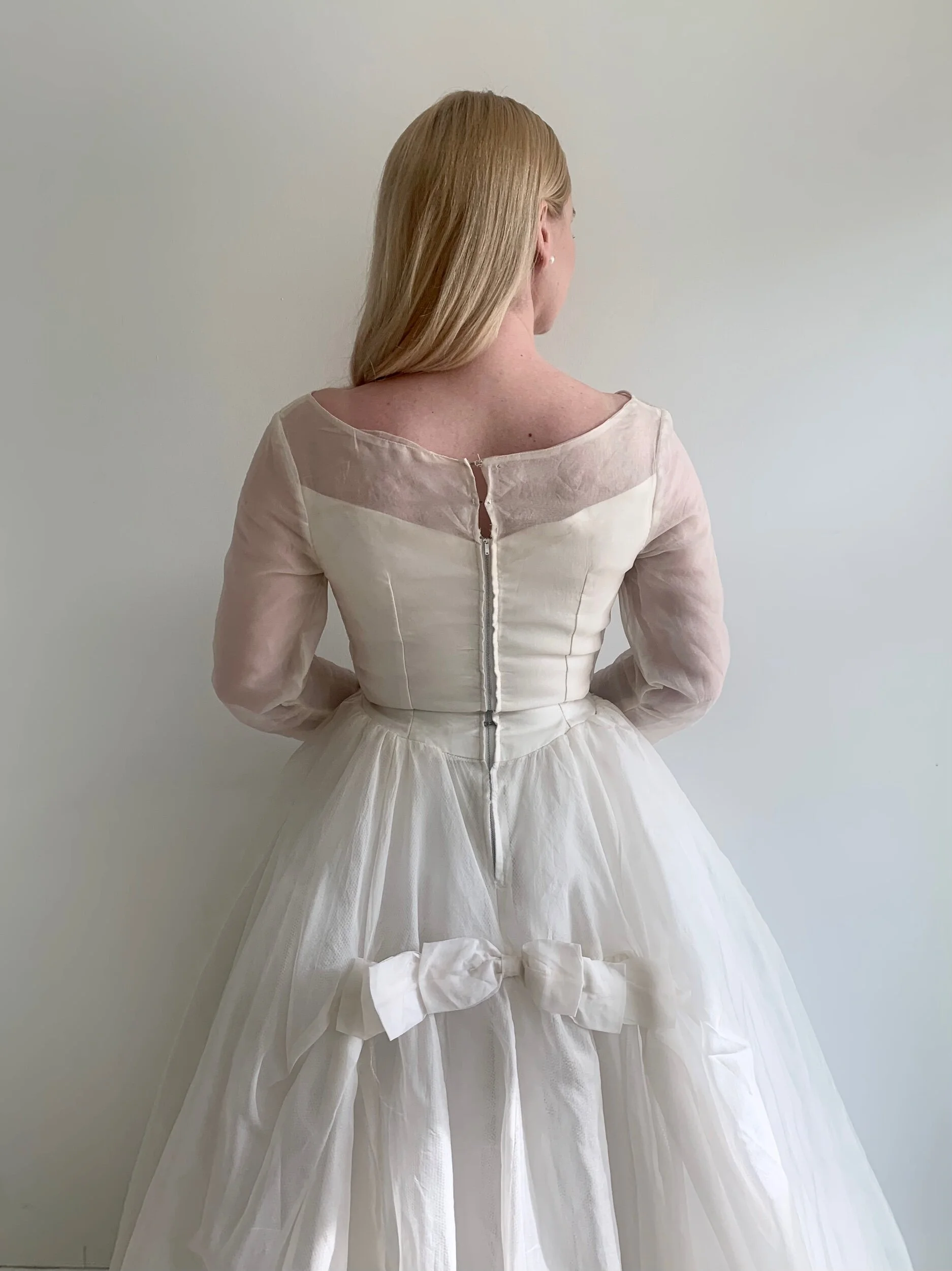 61DB61C1-F9B2-40B3-A65B-40A8D4613D1F