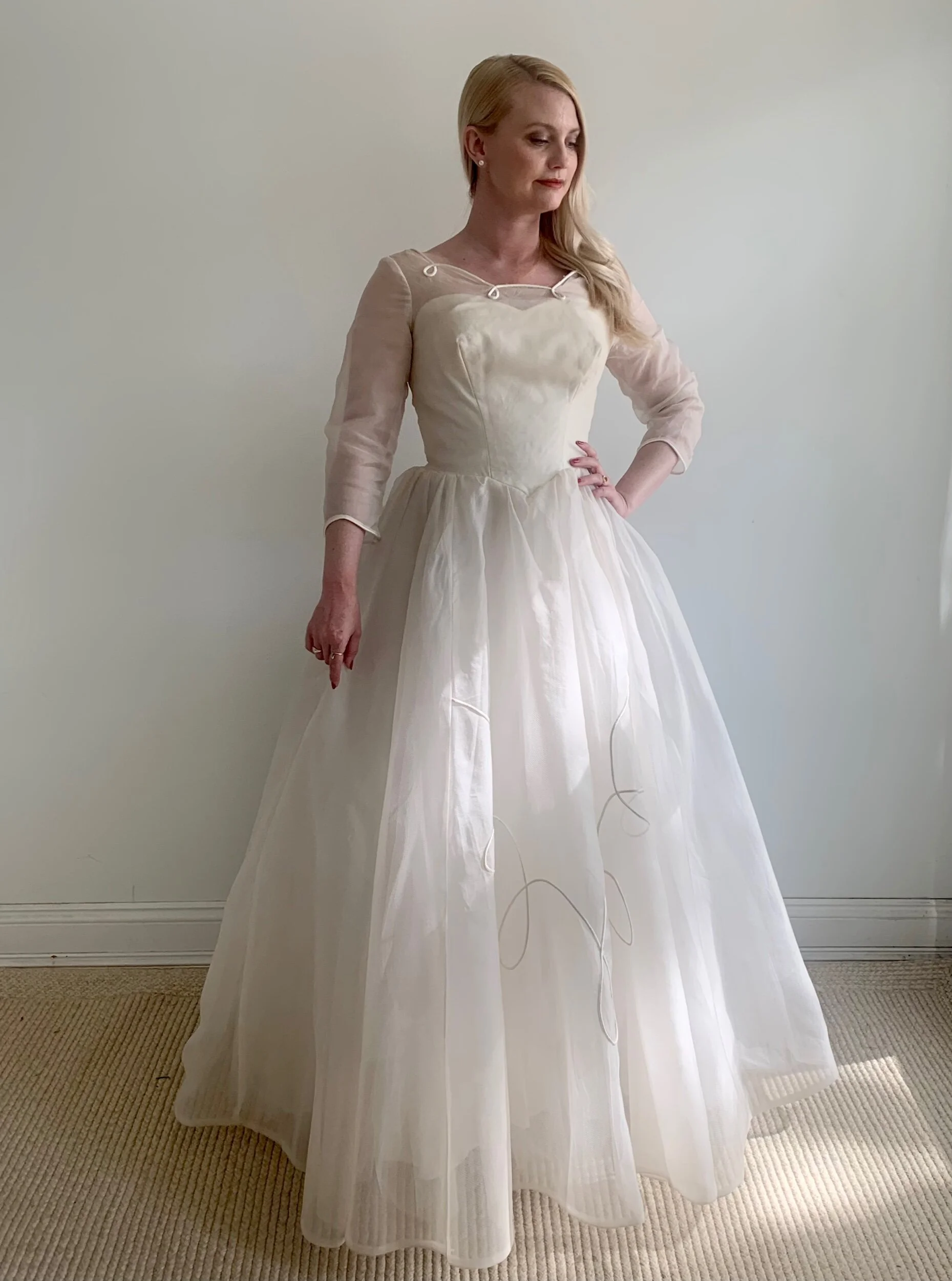 AE93DA1E-1281-4B6C-92A2-51050D928026