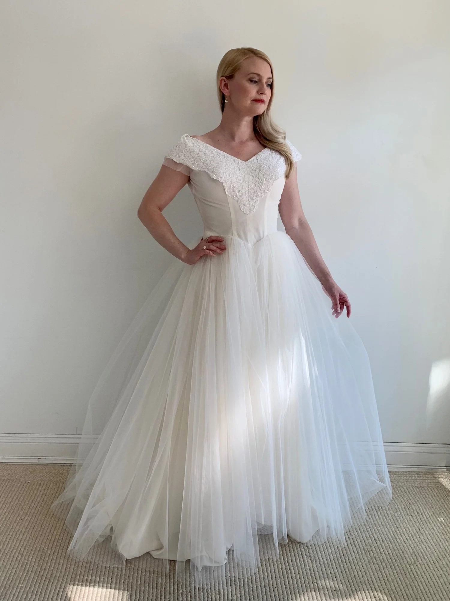 Vintage 1950s Tulle Lace Ballgown Wedding Dress - Deidra  Miranda's  Vintage Bridal