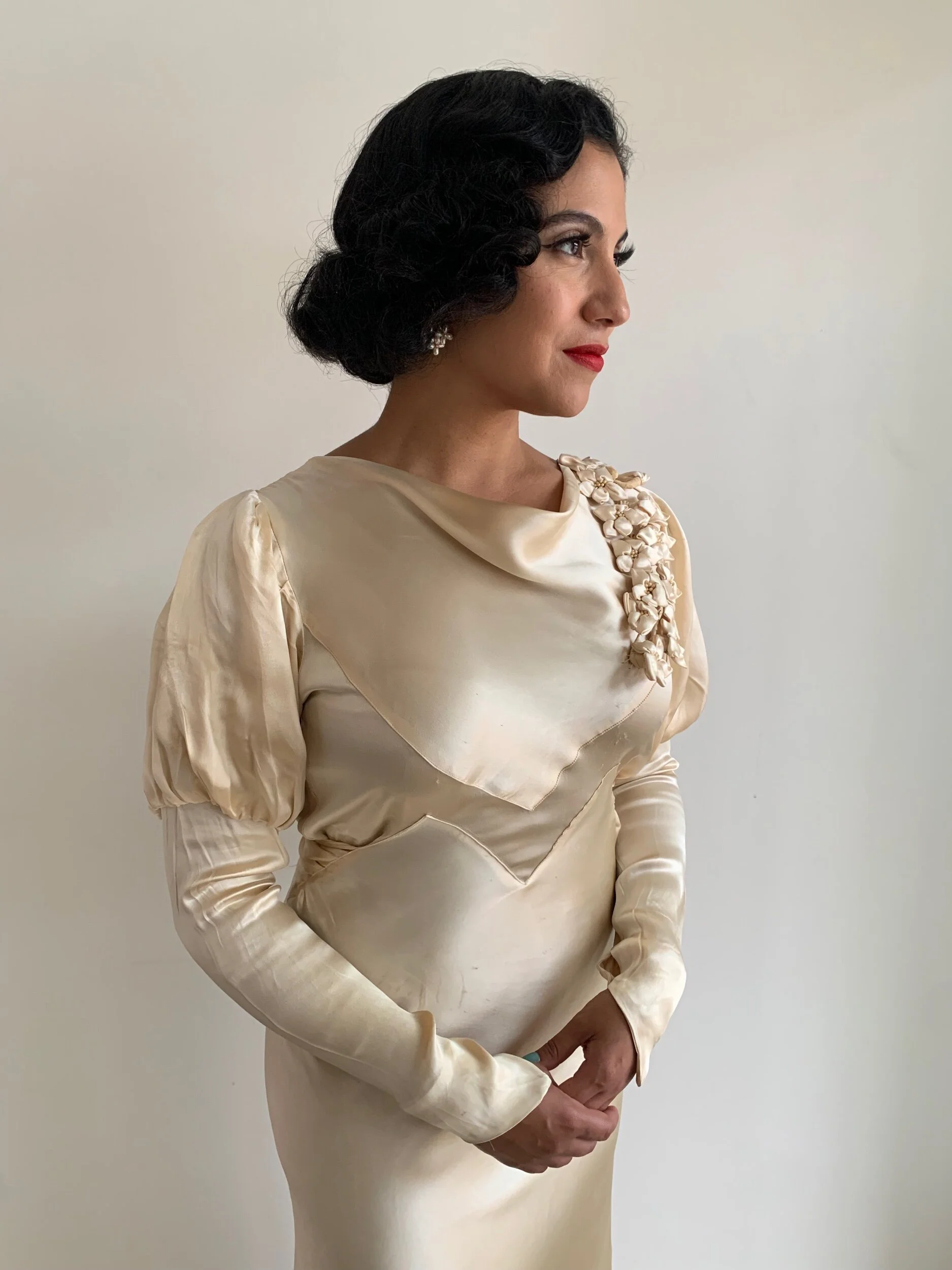 4B8B009B-90EB-48A2-B588-97E3FDFEAAD6