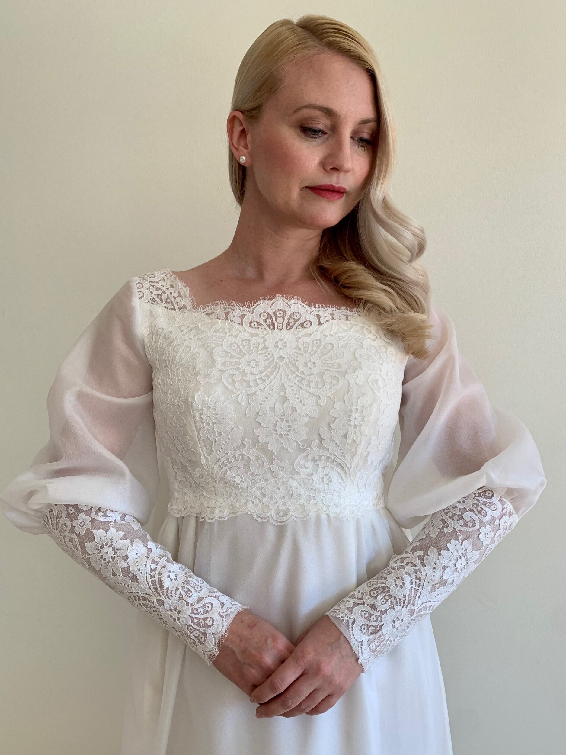 93473CAE-BDEB-4376-9A81-E2154F7734BD